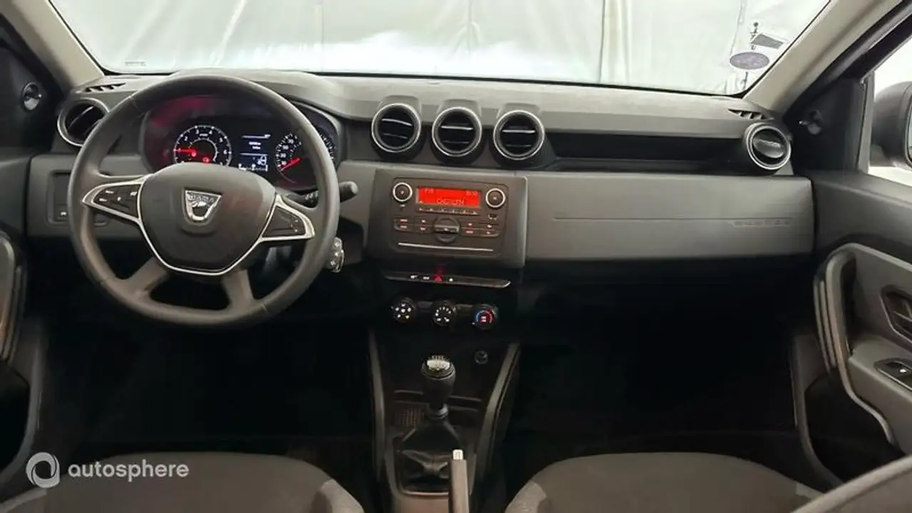 Dacia Duster — photo 11