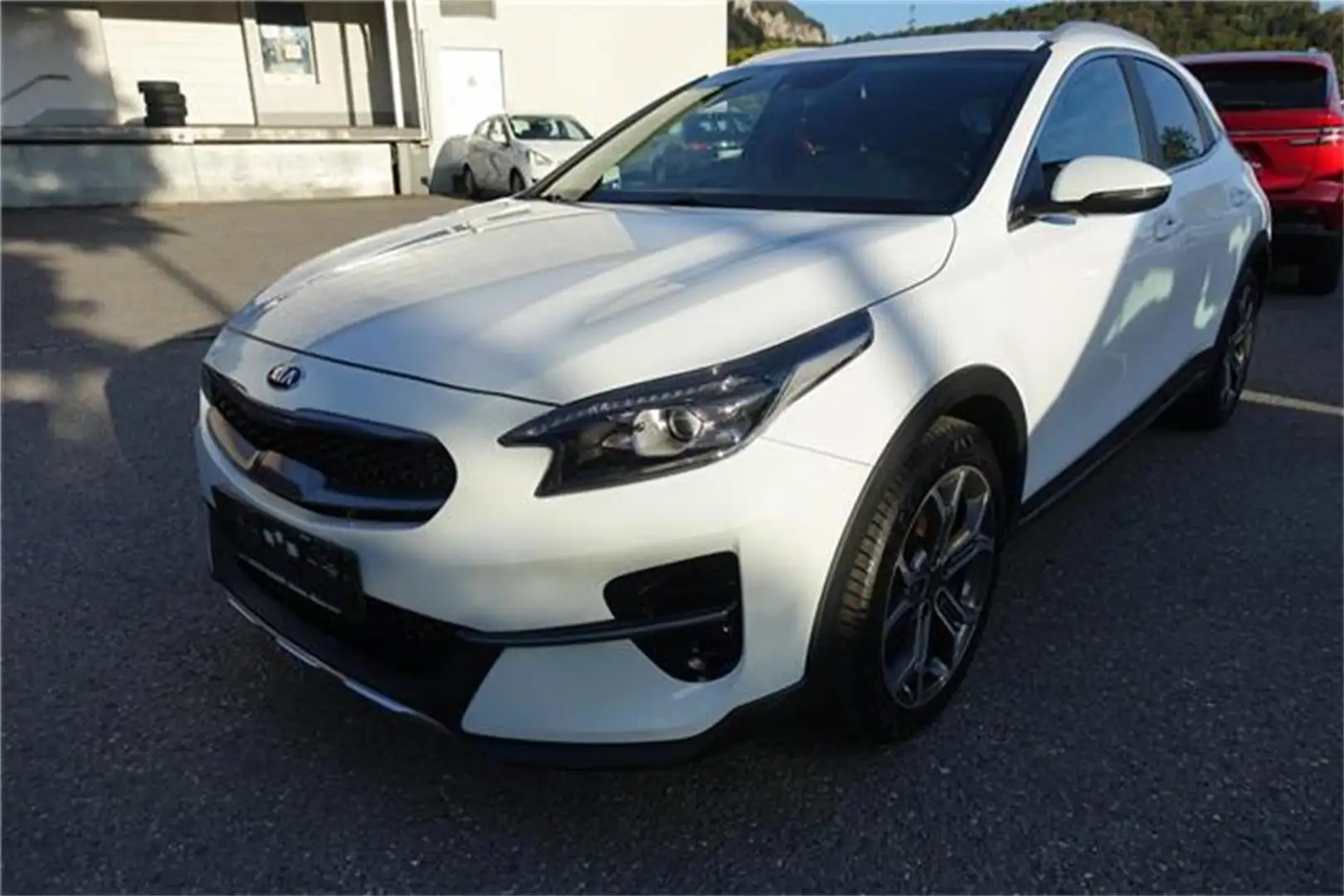 Kia XCeed Xceed 1,5 TGDI GPF Gold Weiß - 1