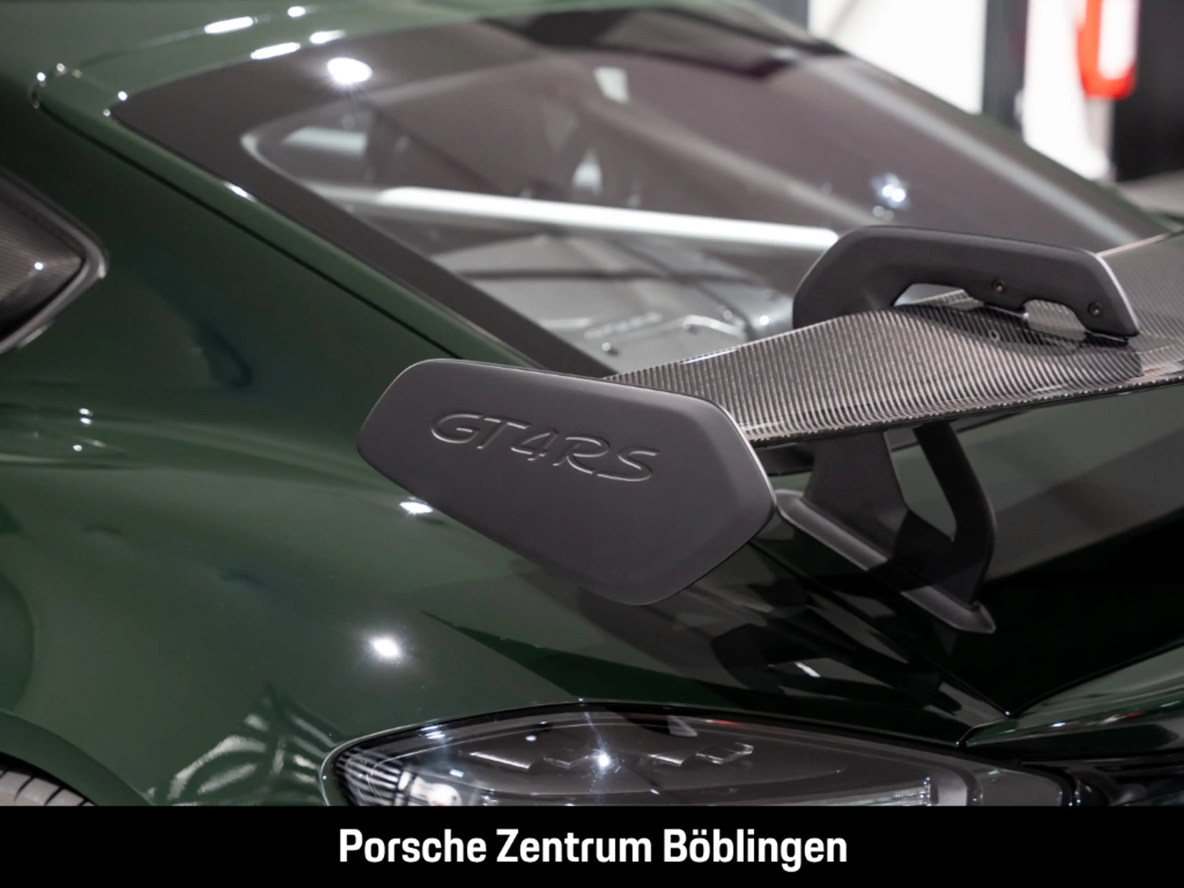 Porsche Cayman 718 GT4 RS Brewstergrün PCCB Vollschalensitze — photo 9