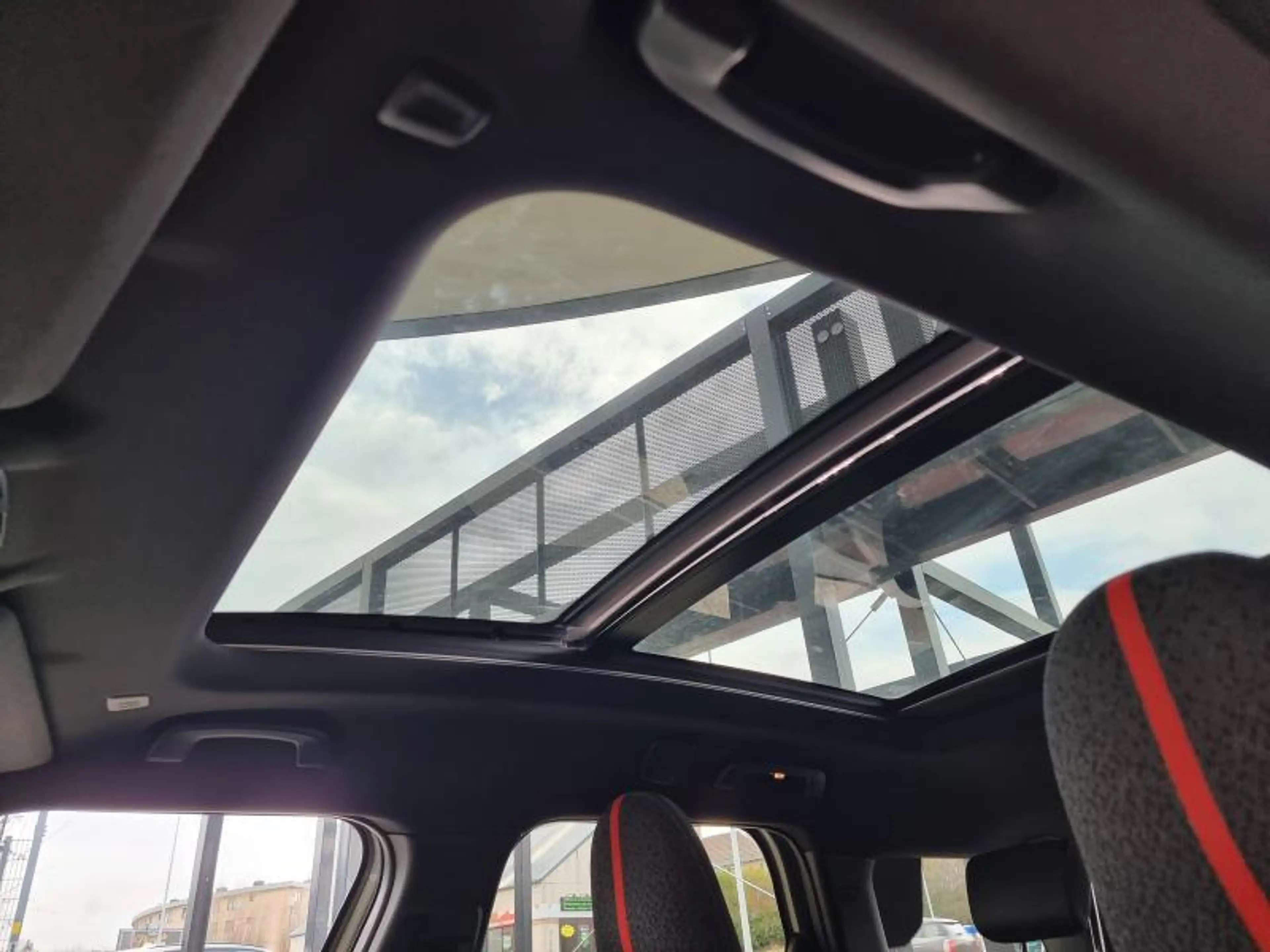 MINI Countryman E JCW Trim Pack XL — photo 15