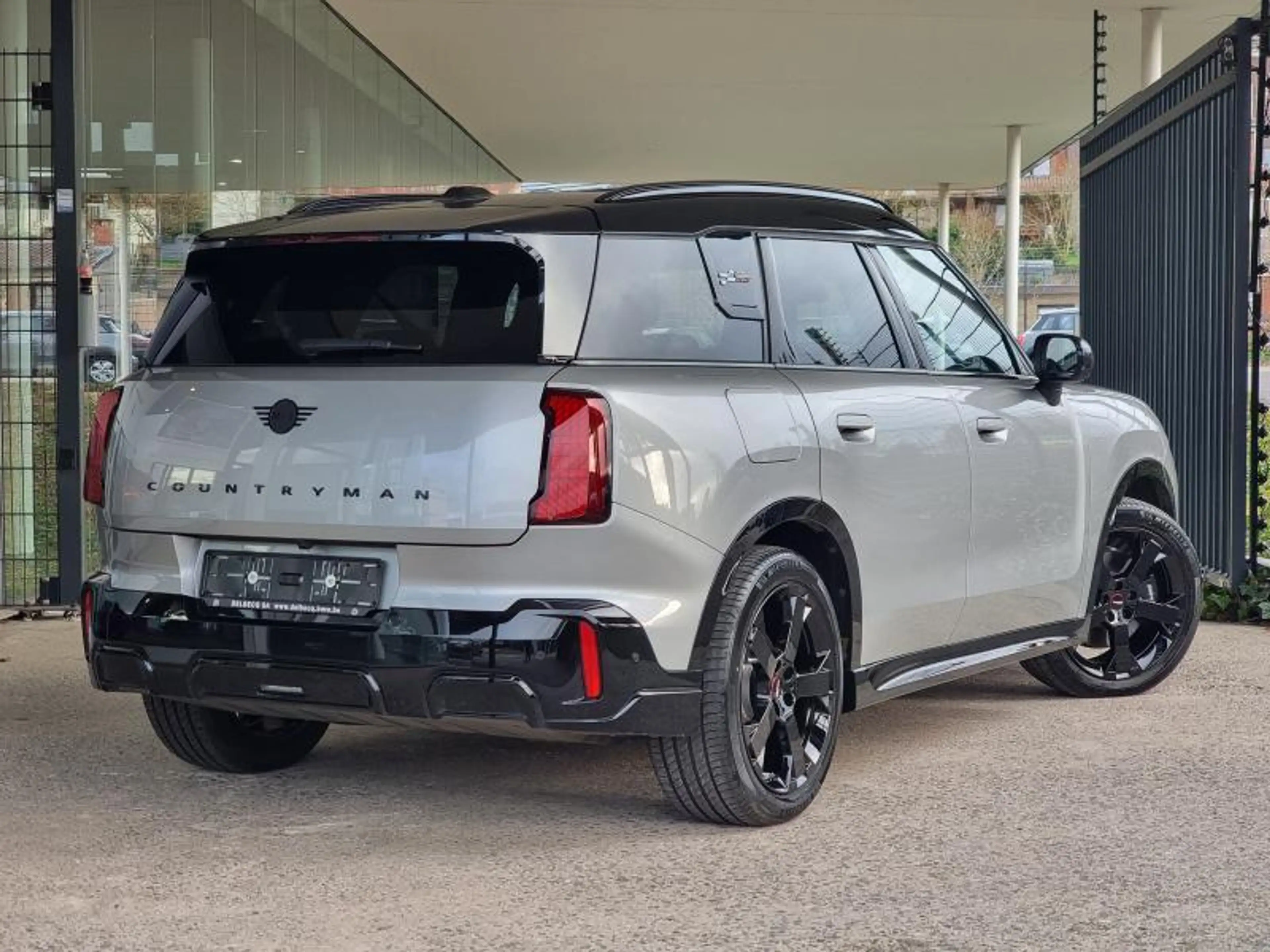 MINI Countryman E JCW Trim Pack XL — photo 5