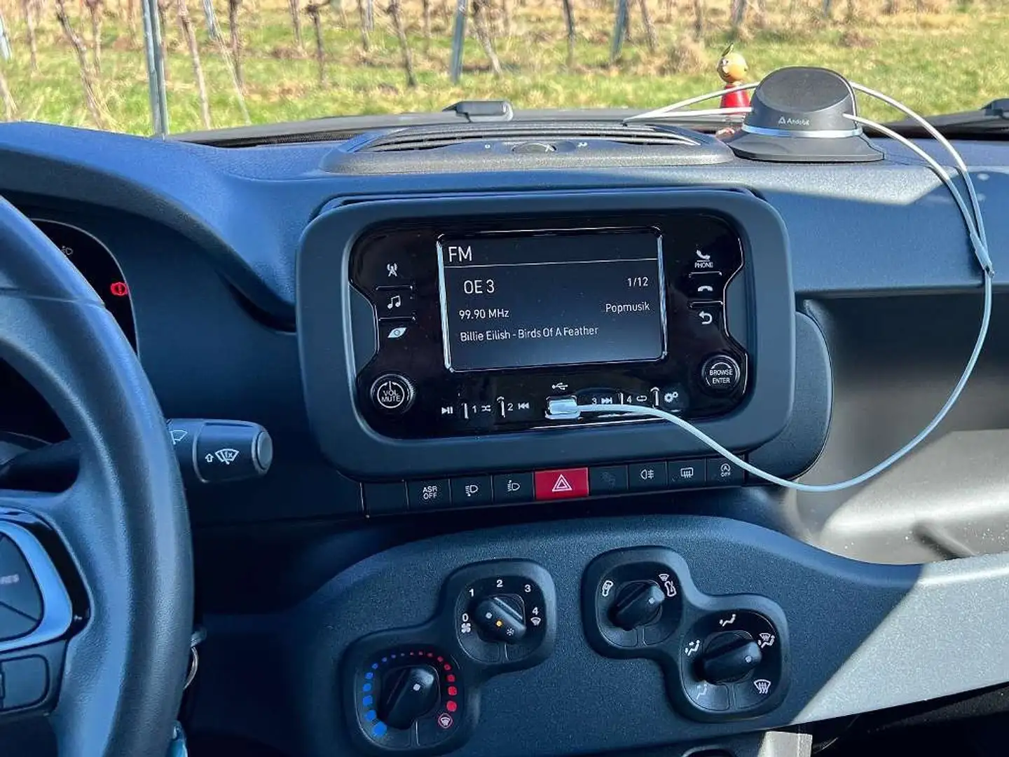 Fiat Panda Panda 4x2 FireFly Hybrid 70 Pandina Pandina Rot - 1