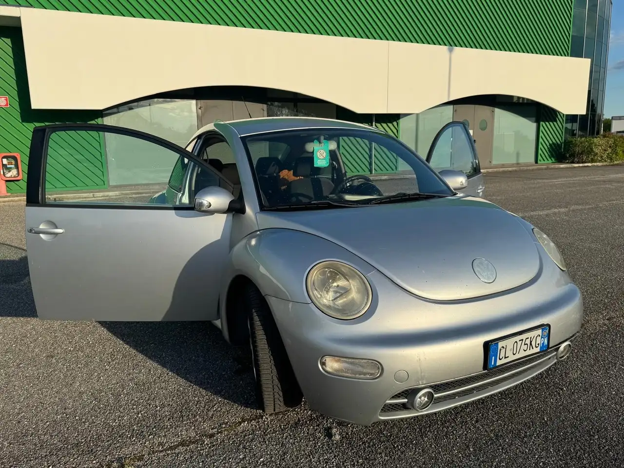 Volkswagen New Beetle 1.6, foto 5