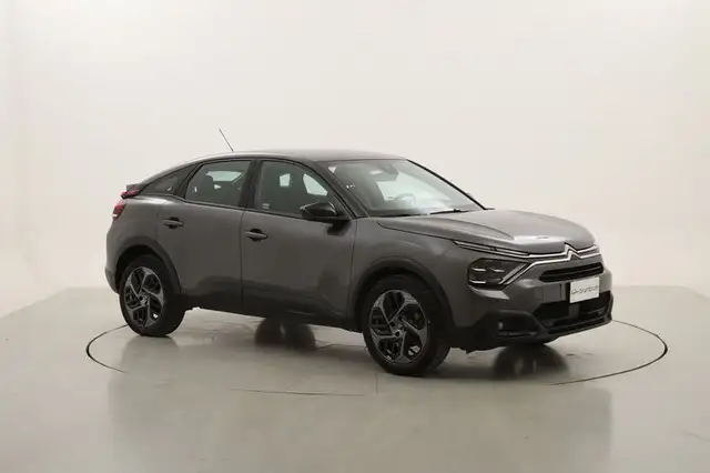 Citroen C4 view 7