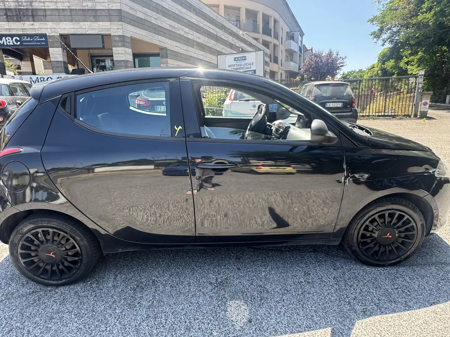 Lancia Ypsilon 1.2 8v Elle - 2