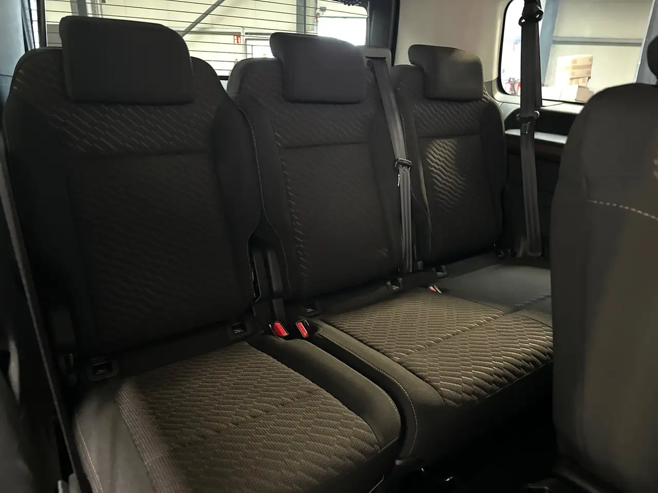 Toyota Proace 2.0 D L2H1 8-Sitzer NAV+360°+ACC+SHZ+CARPLAY+HUD, миниатюра 7