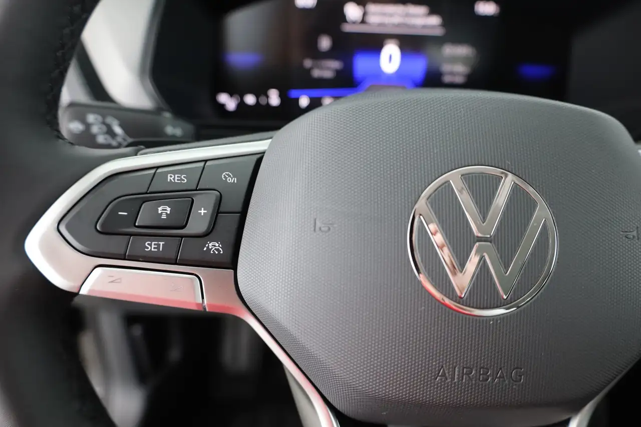 Volkswagen T-Cross 1.5 TSI DSG Facelift Matrix ACC Kamera 16