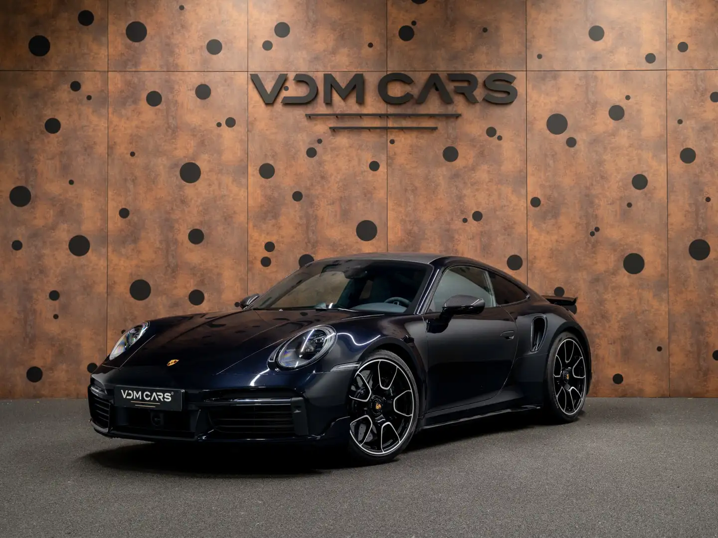 Porsche 992 3.8 Turbo S | Aerokit | Burmester | Carbon | InnoD Noir - 1