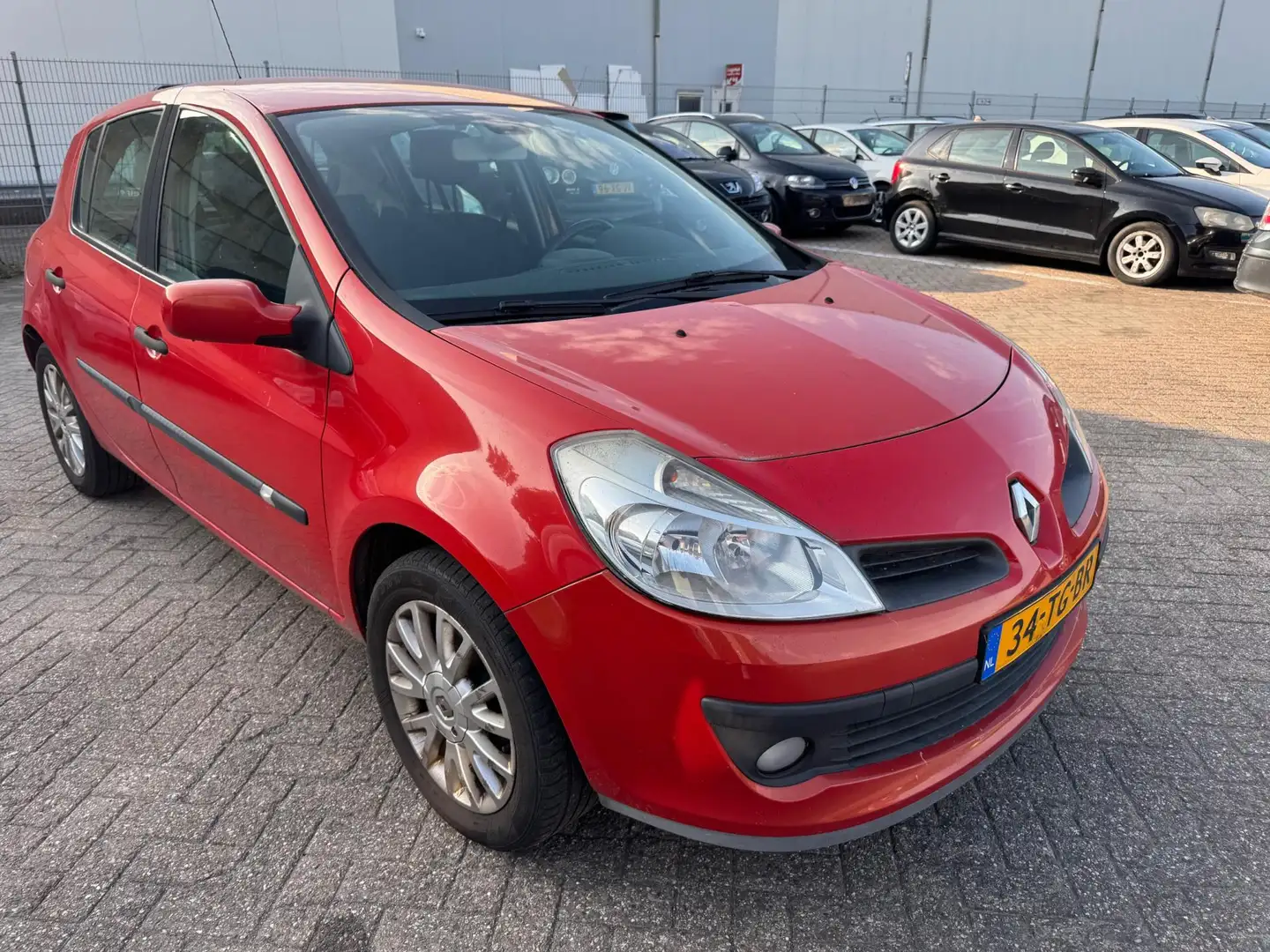 Renault Clio 1.6-16V Exception Airco Export Rood - 1