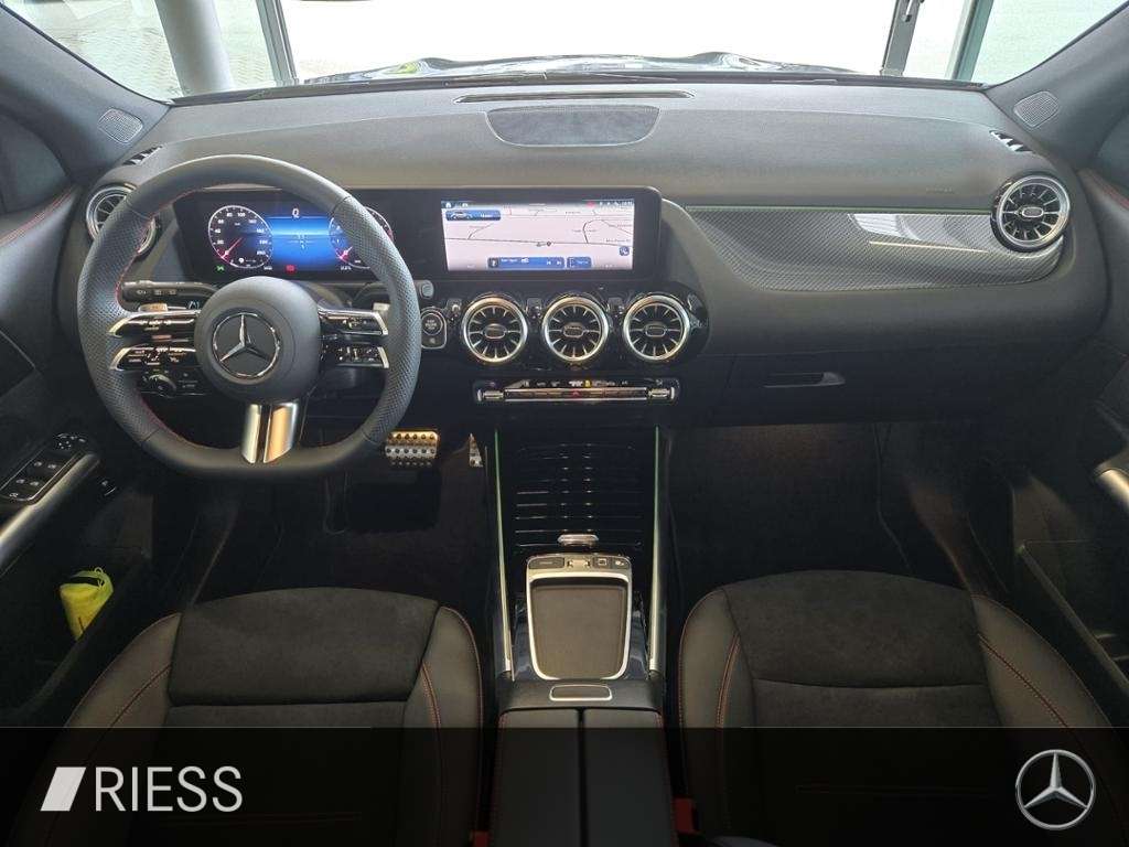 Mercedes-Benz GLA 180