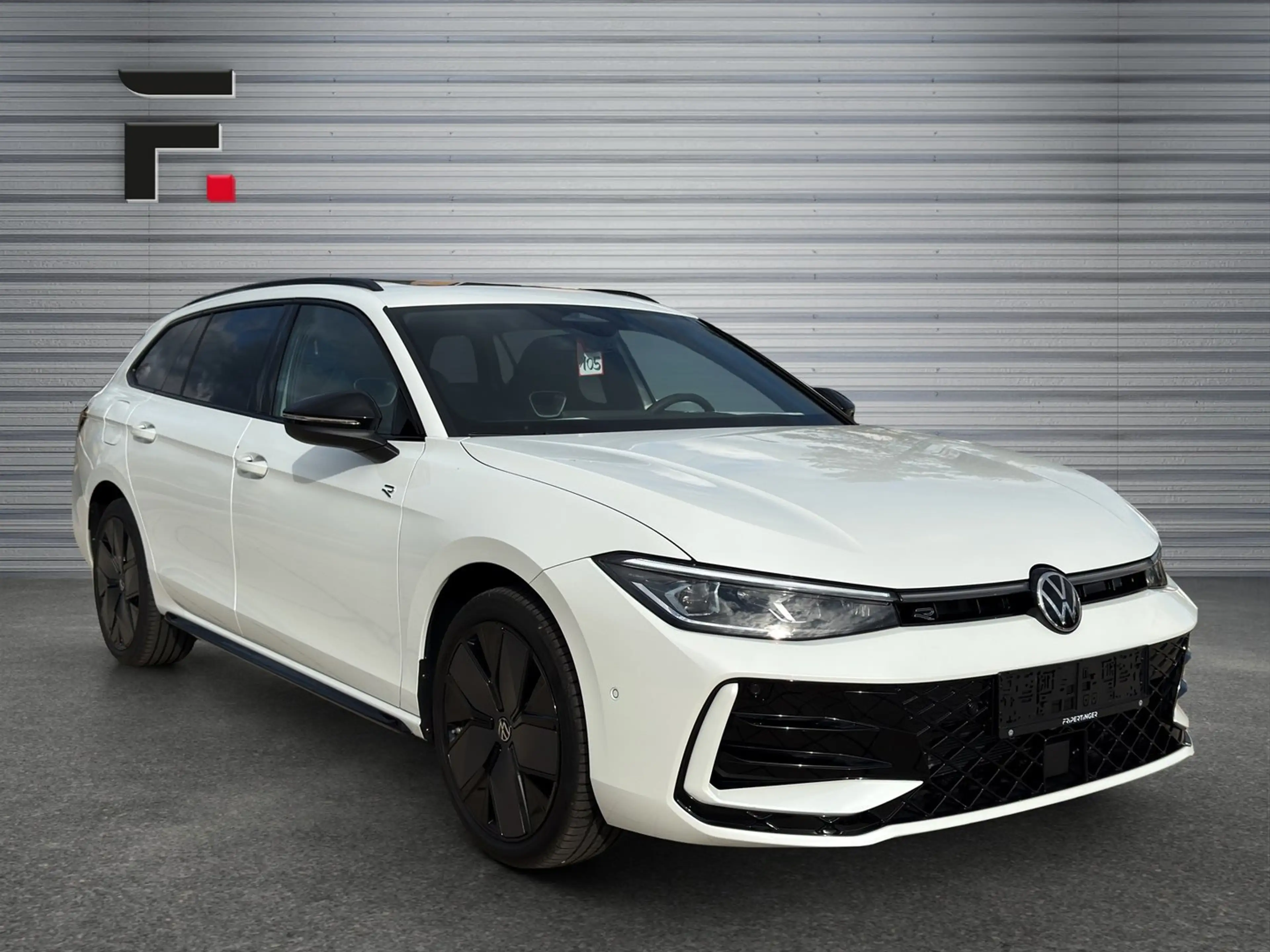 Volkswagen Passat Variant Sport eHybrid 150kW — photo 3