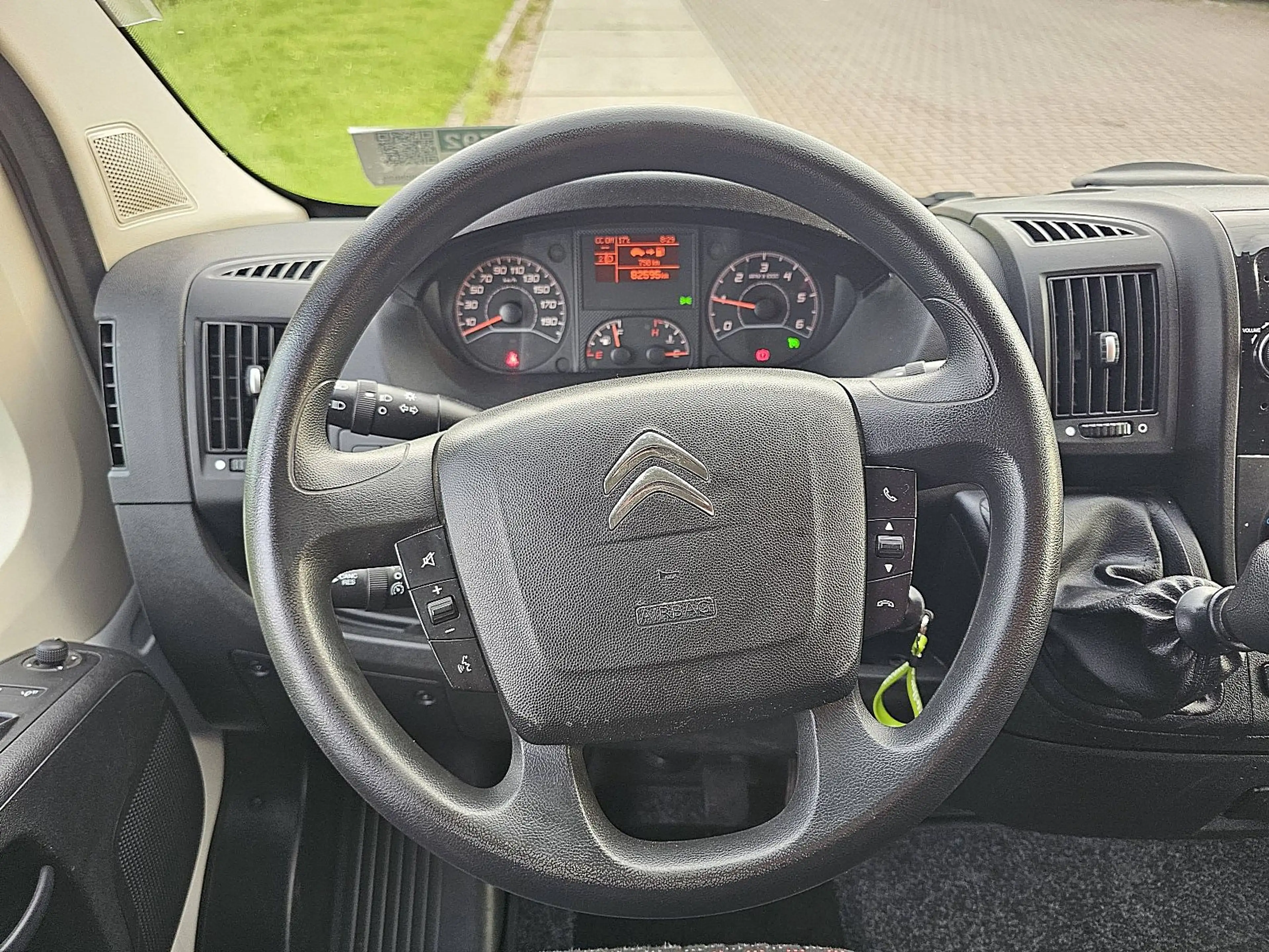 Citroen Jumper 2.2 BHDI 120 L2H2 — photo 10