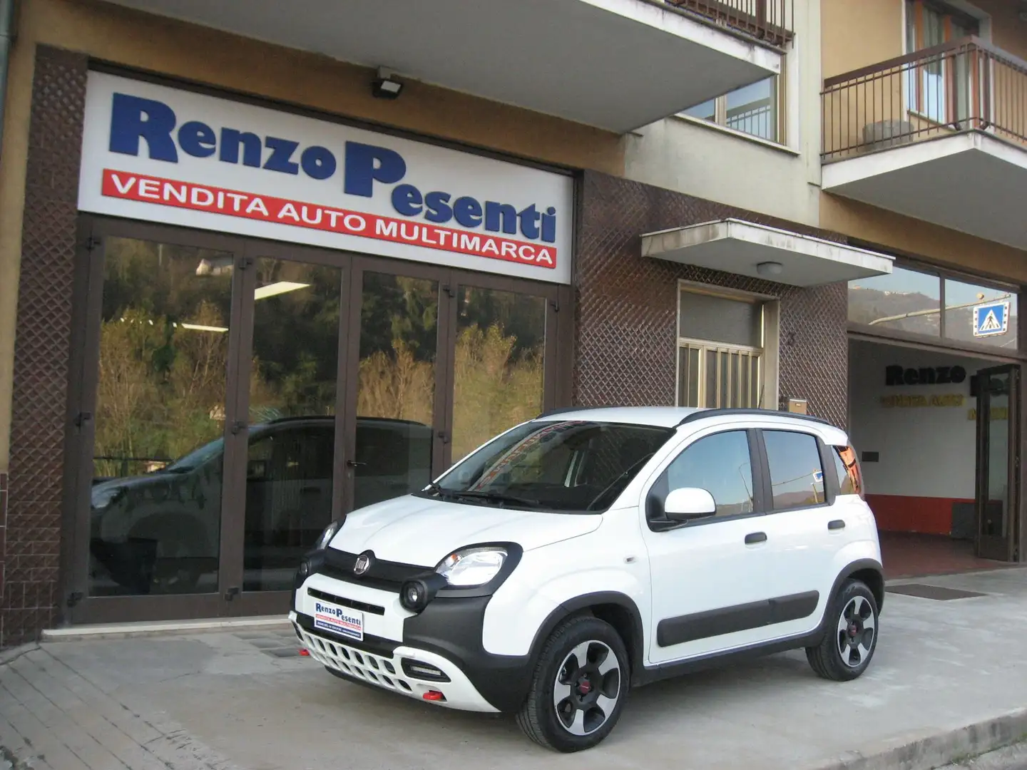 Fiat Panda 1.0 FireFly S&S Hybrid *FULL OPTIONALS* Blanc - 1
