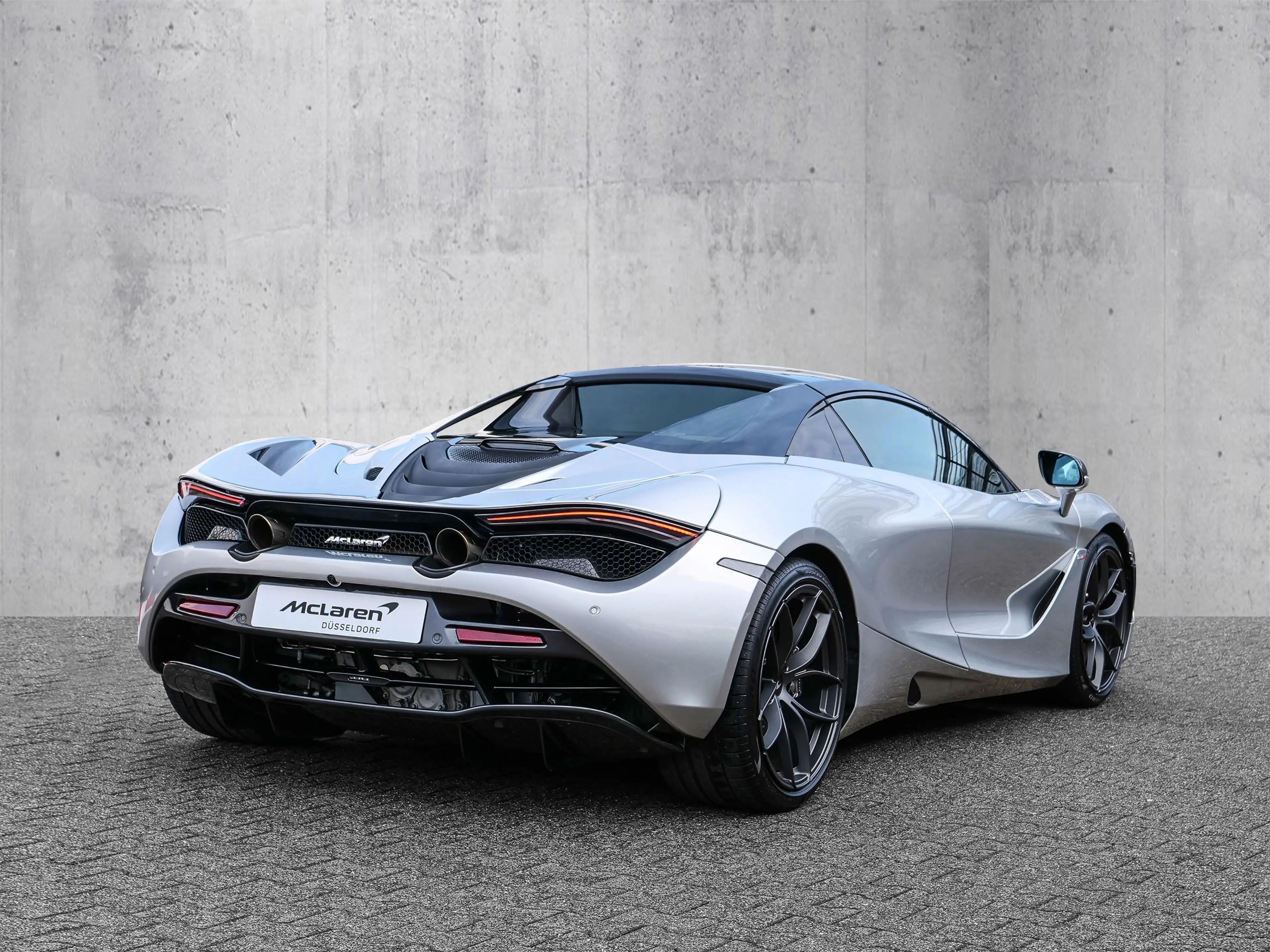 McLaren 720S Spider Supernova Silver, Exterior Carbon — photo 12