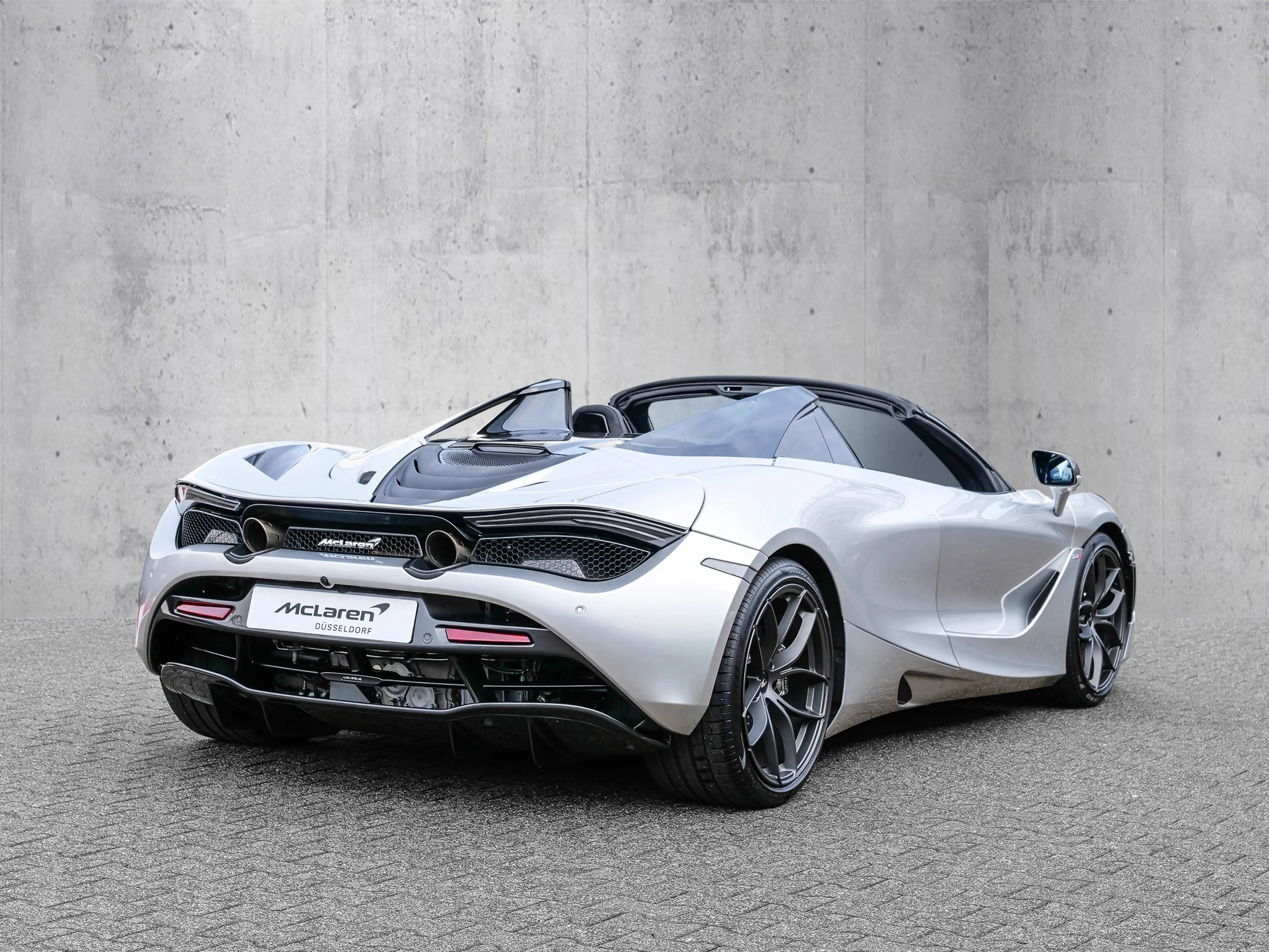 McLaren 720S Spider Supernova Silver, Exterior Carbon — photo 3