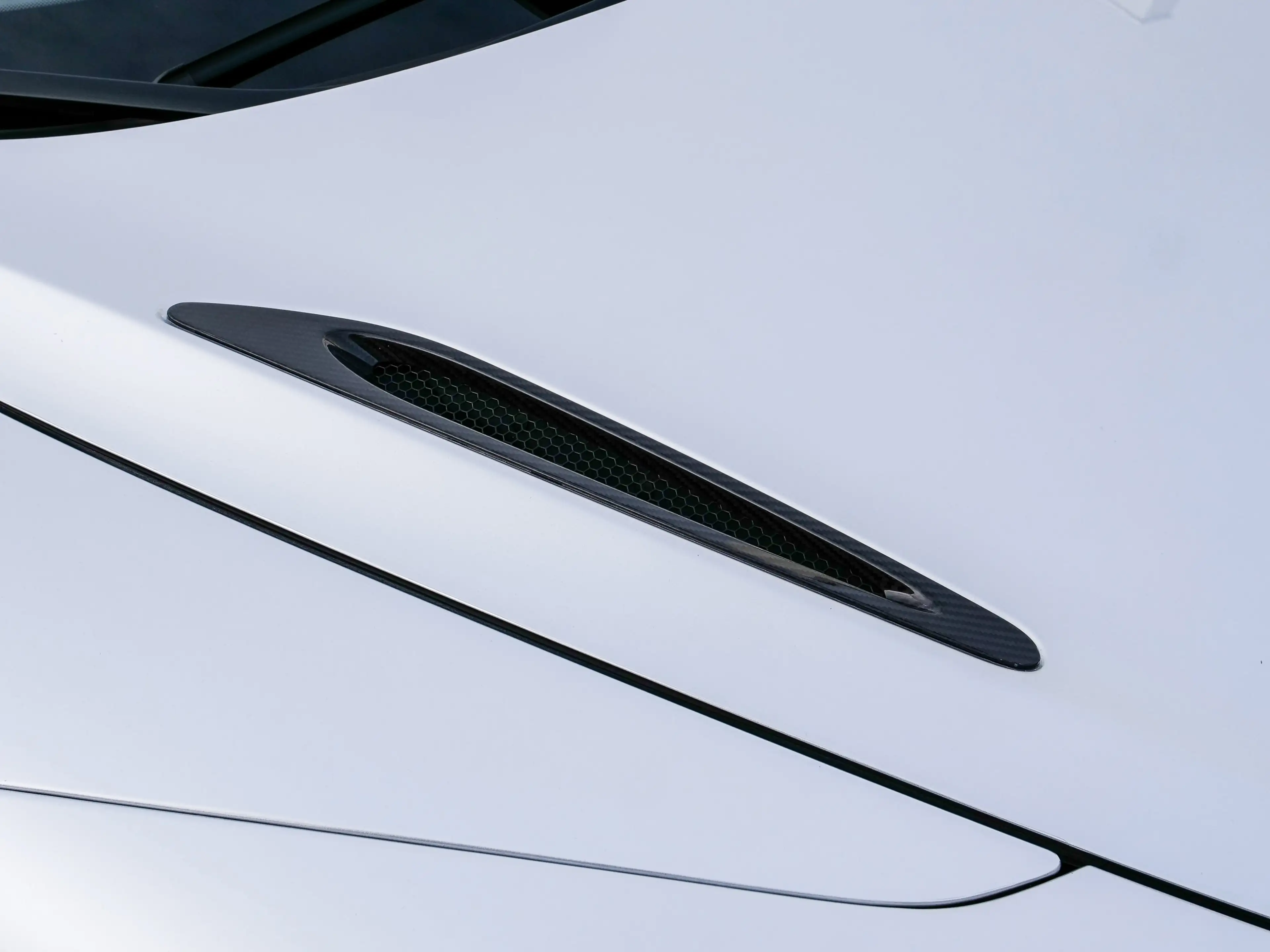 McLaren 720S Spider Supernova Silver, Exterior Carbon — photo 15