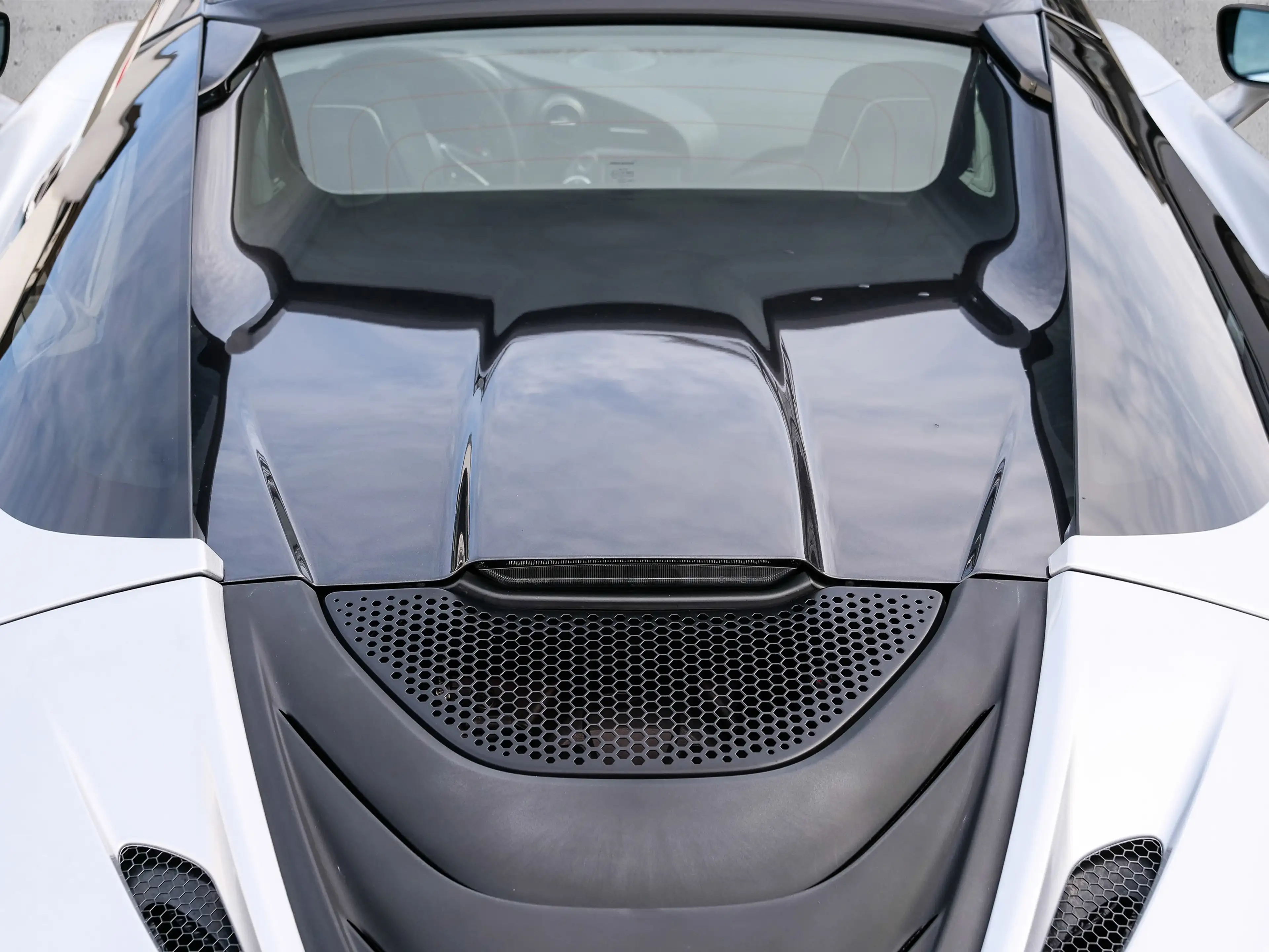 McLaren 720S Spider Supernova Silver, Exterior Carbon — photo 10