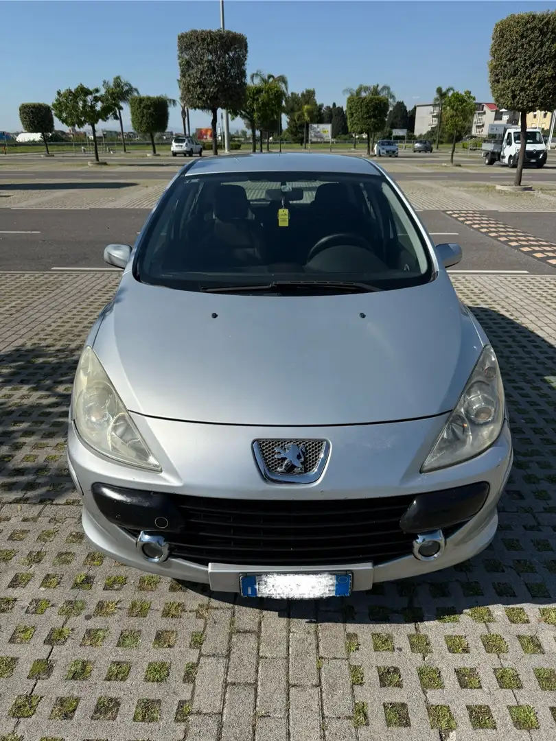 Peugeot 307 5p 1.6 hdi 16v XS - 2