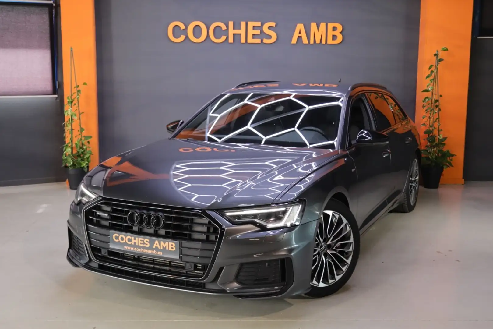 Audi A6 Avant 55 TFSIe quattro Competittion S tronic Gris - 1