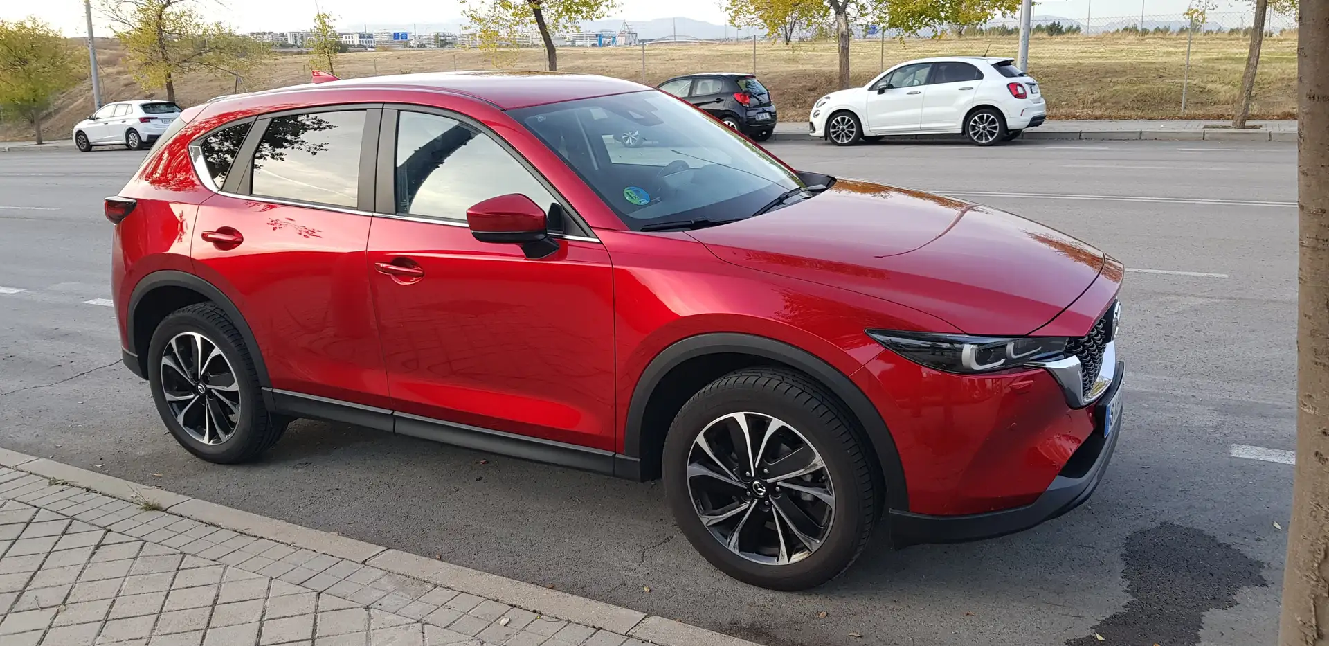 Mazda CX-5 CX-5 2.0 e-Skyactiv-G MHEV Center-Line Rojo - 1