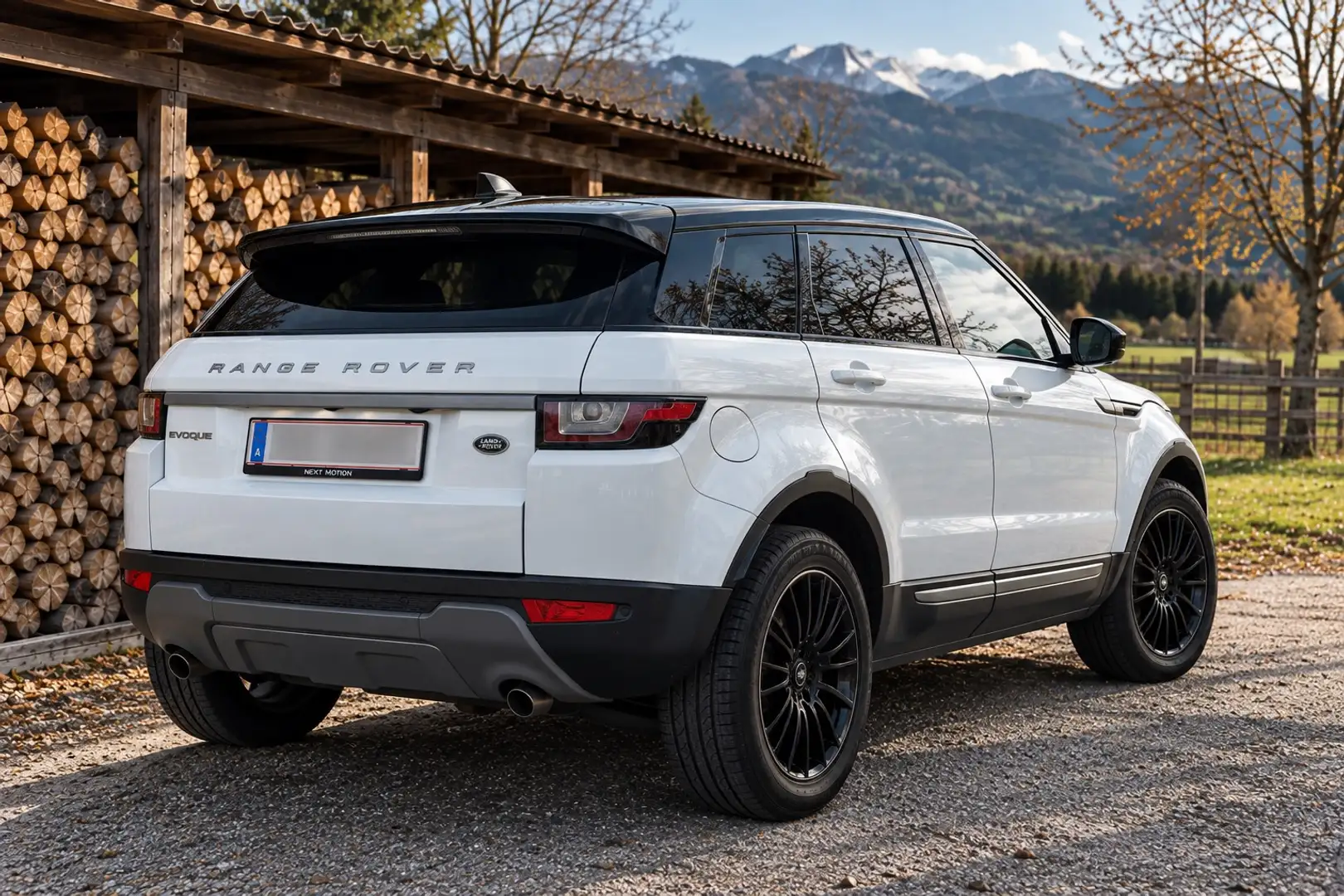 Land Rover Range Rover Evoque HSE Dynamic - 2