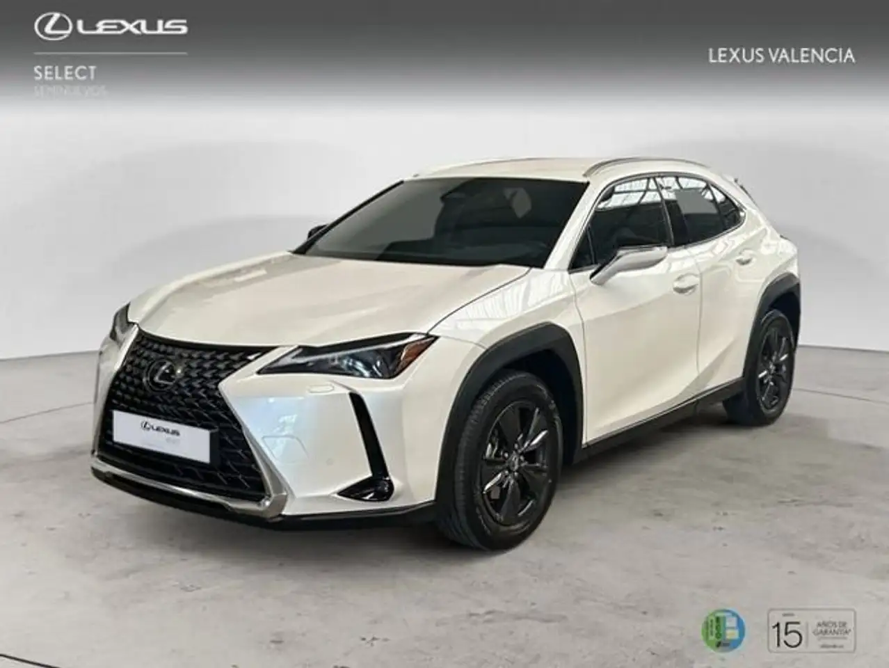 Lexus UX 2026