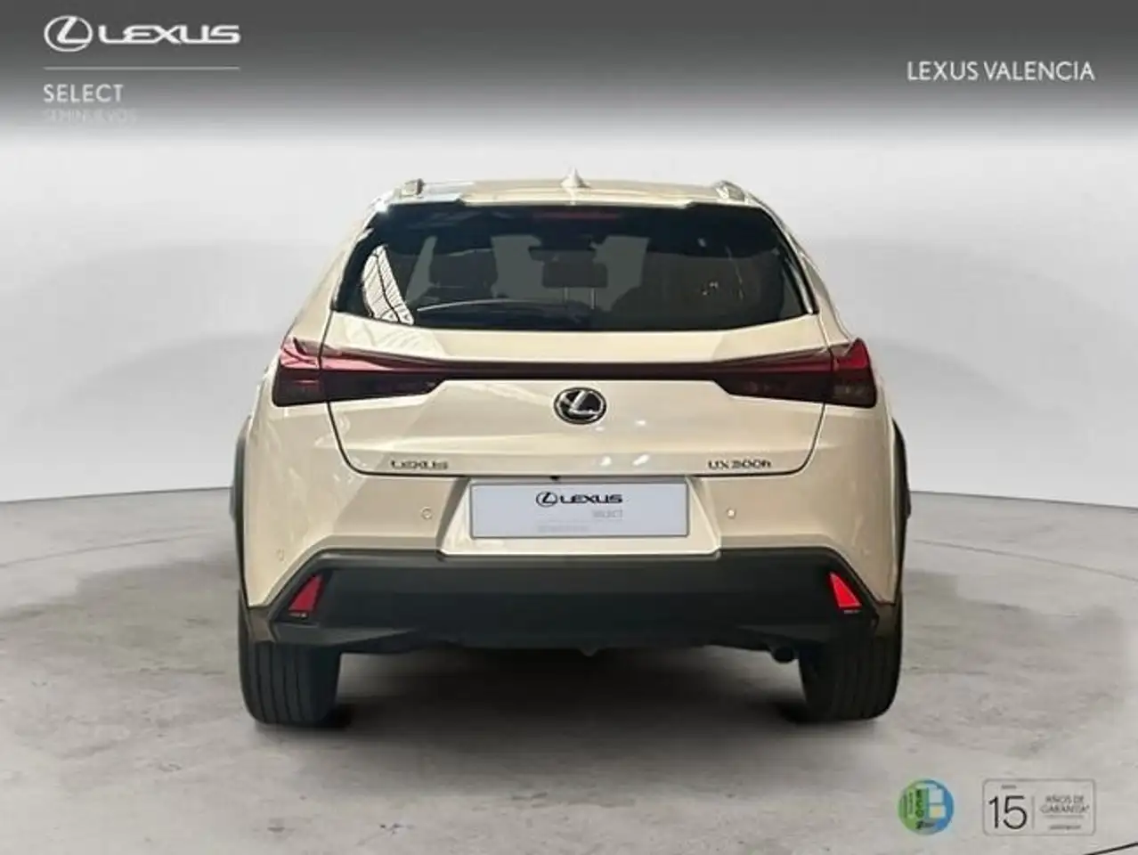 Lexus UX 2026