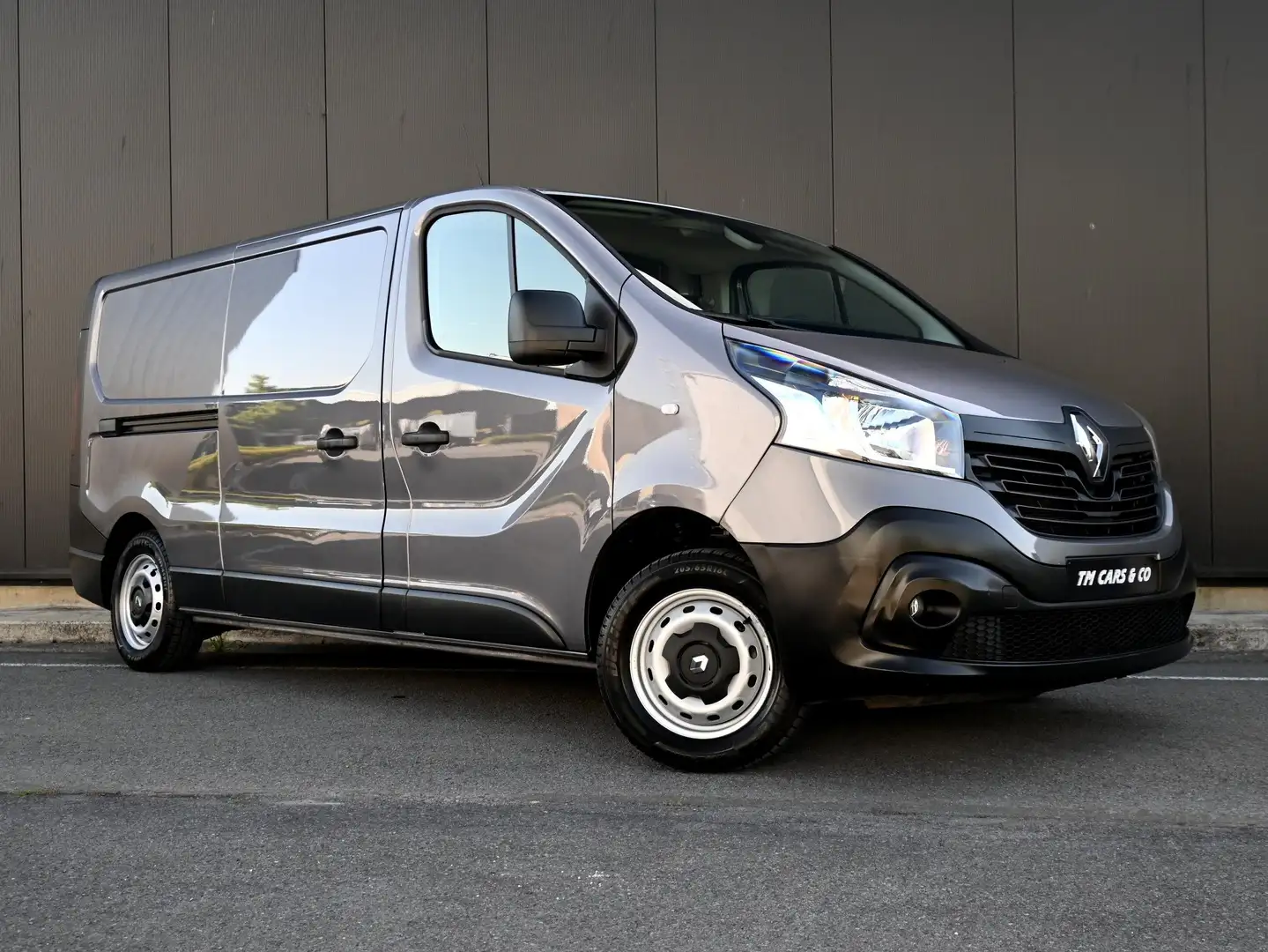 Renault Trafic L2H1 / Camera, Cruise, GPS, Trekh, AC, €6Y Blanc - 1