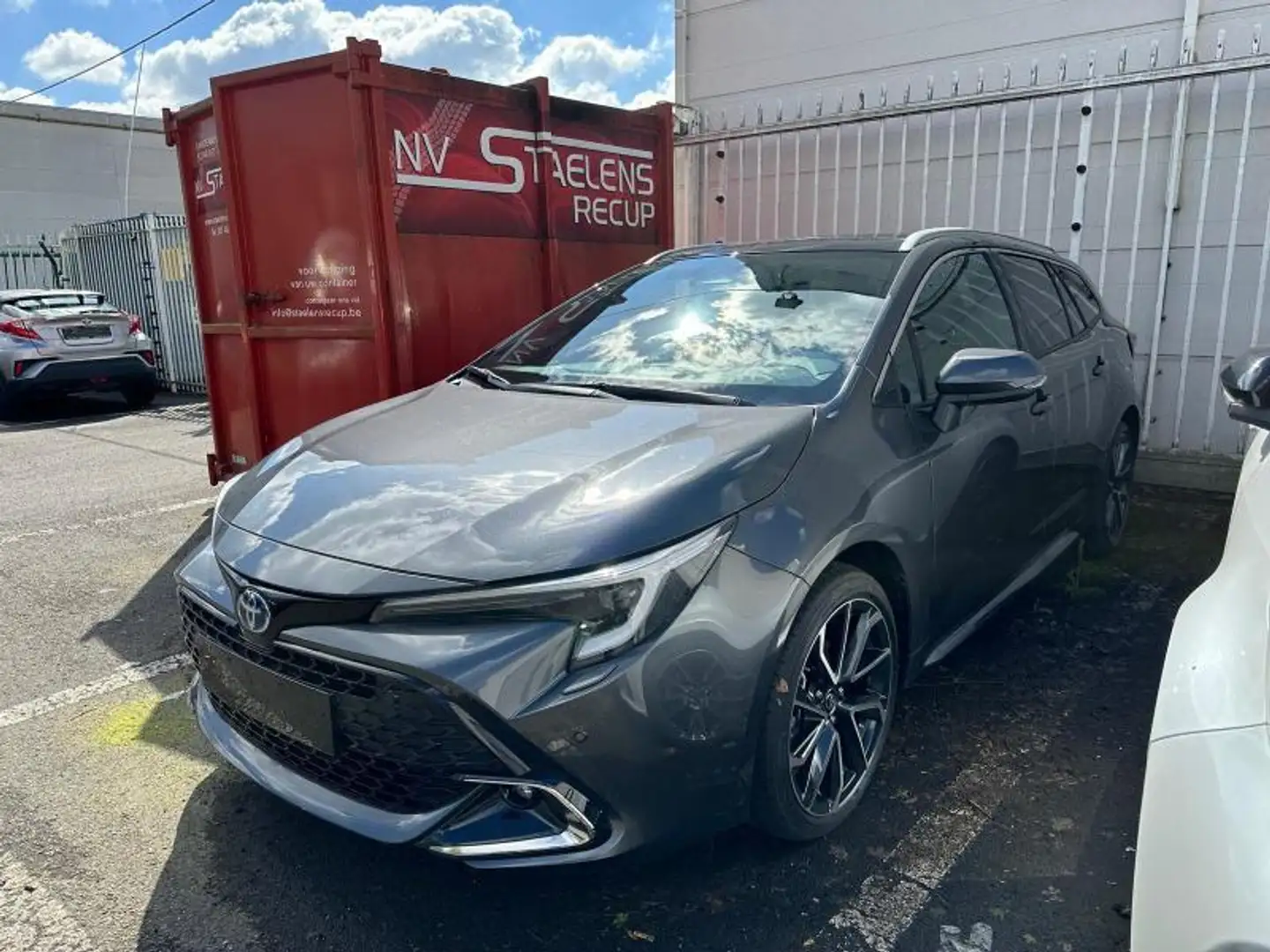 Toyota Corolla TOURING SPORT Premium + EXPERI Grau - 2