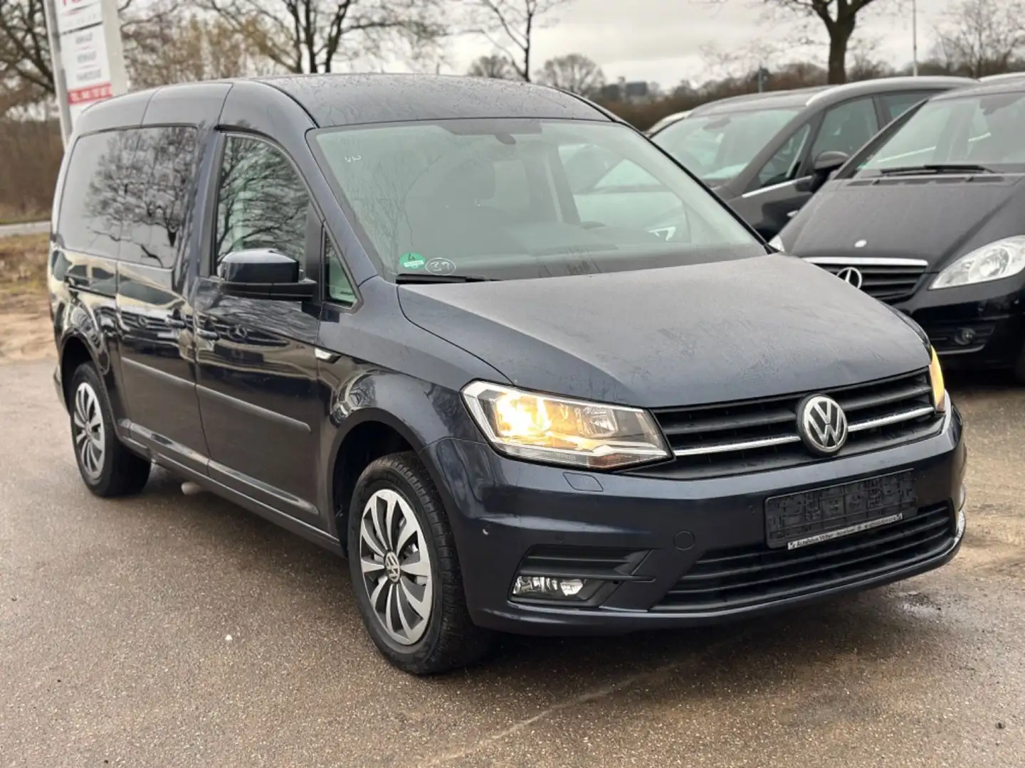 Volkswagen Caddy Maxi Aut*Rollstuhl*Rampe*Kam*7-Sitz*Blau* Azul - 2