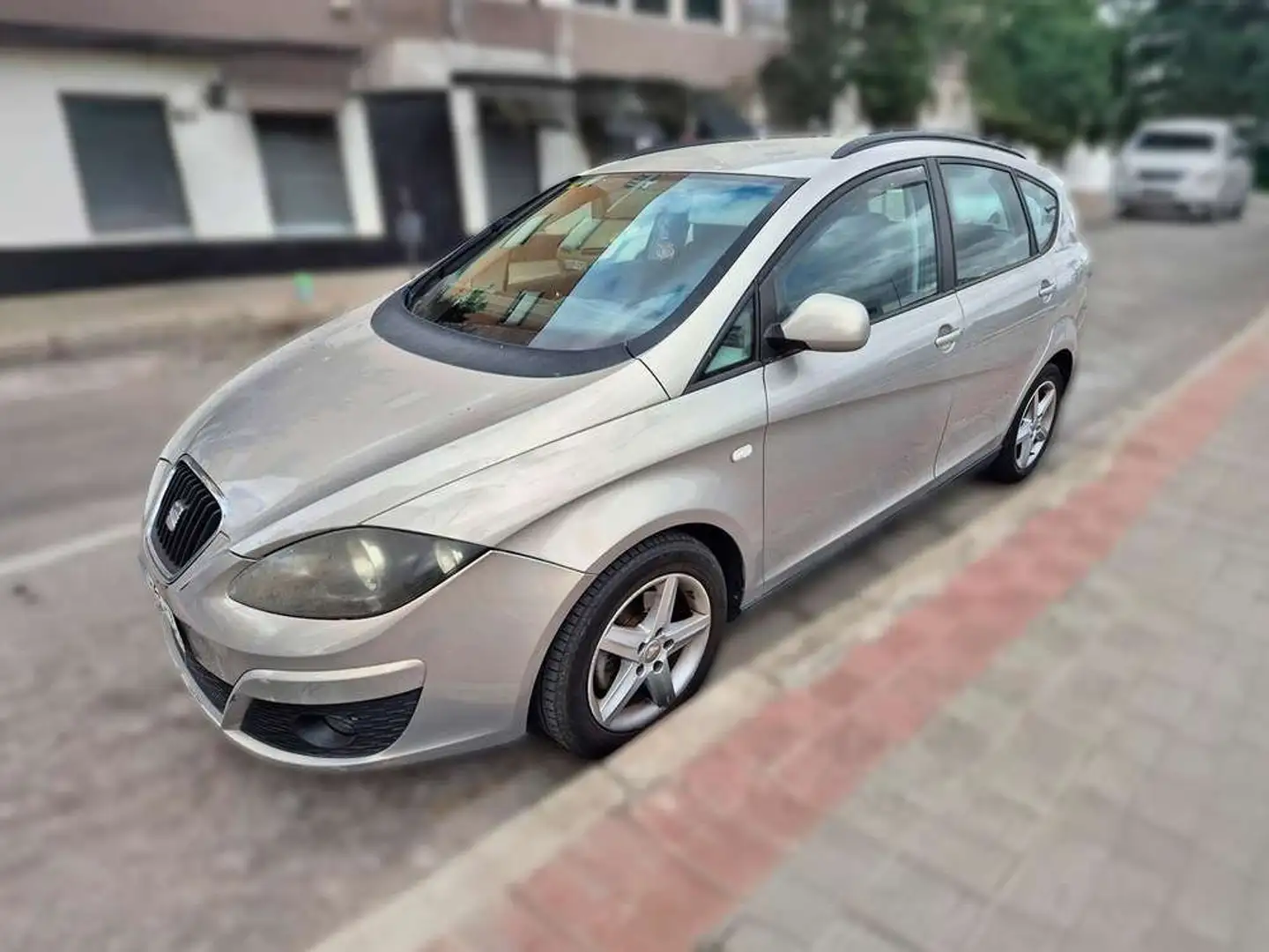 SEAT Altea XL 1.6TDI CR S&S I-Tech E-ecomotive Beige - 2