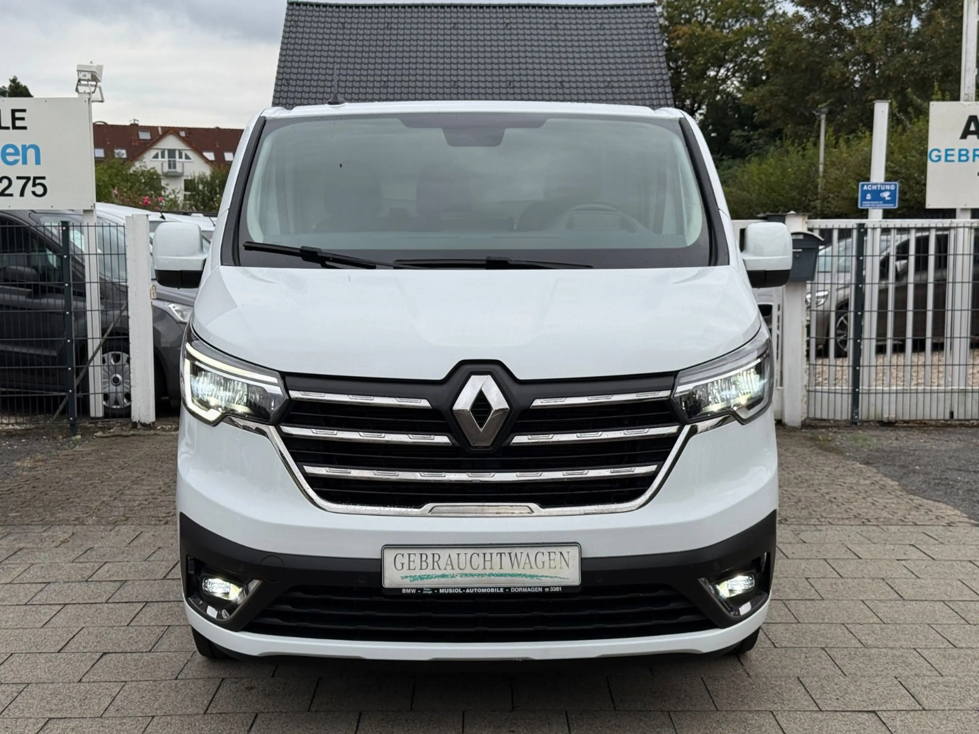 Renault Trafic Blue dCi 130 *Navi*AHK*LED*Klima*Tempomat — photo 2