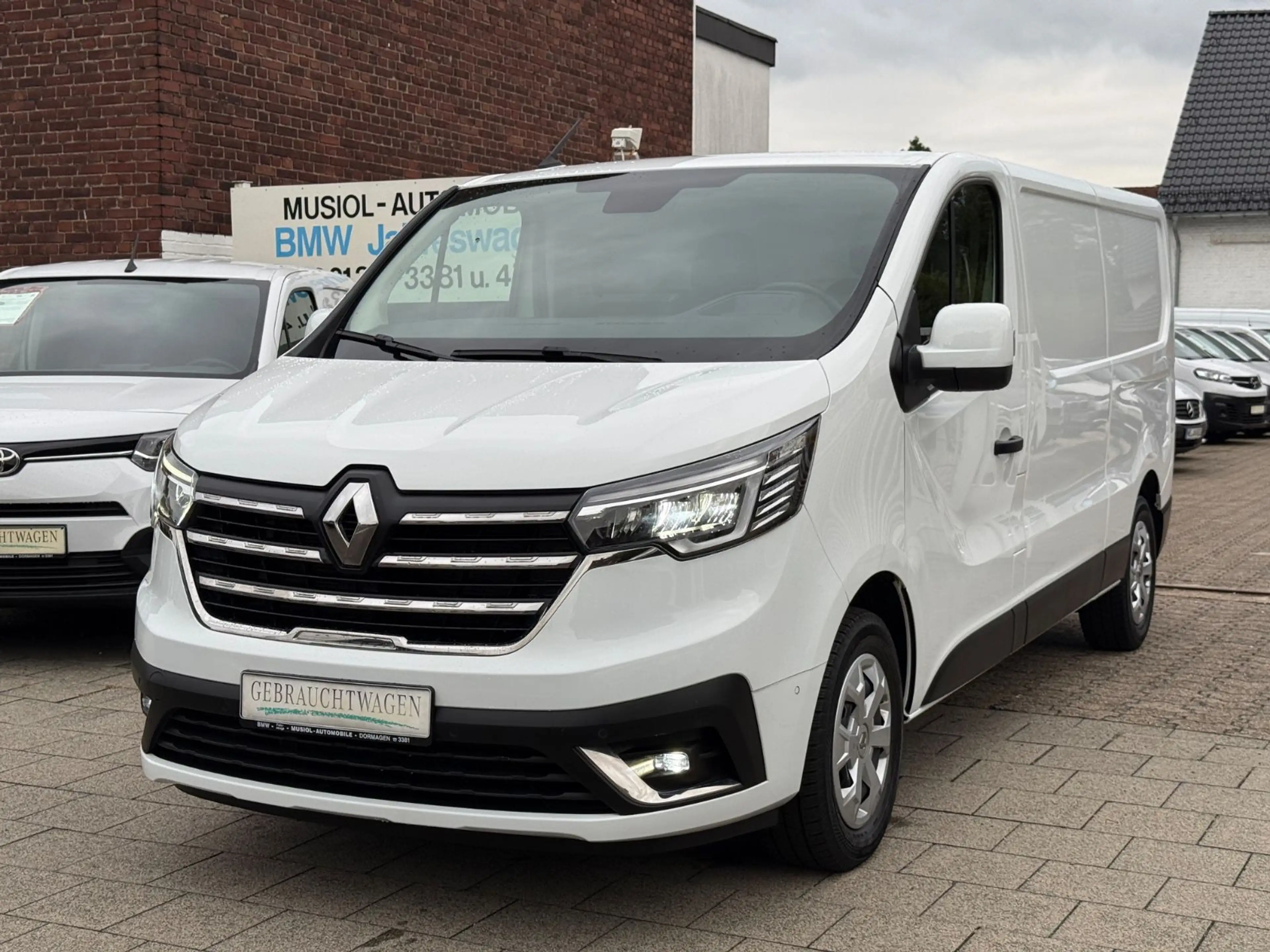 Renault Trafic Blue dCi 130 *Navi*AHK*LED*Klima*Tempomat — photo 3