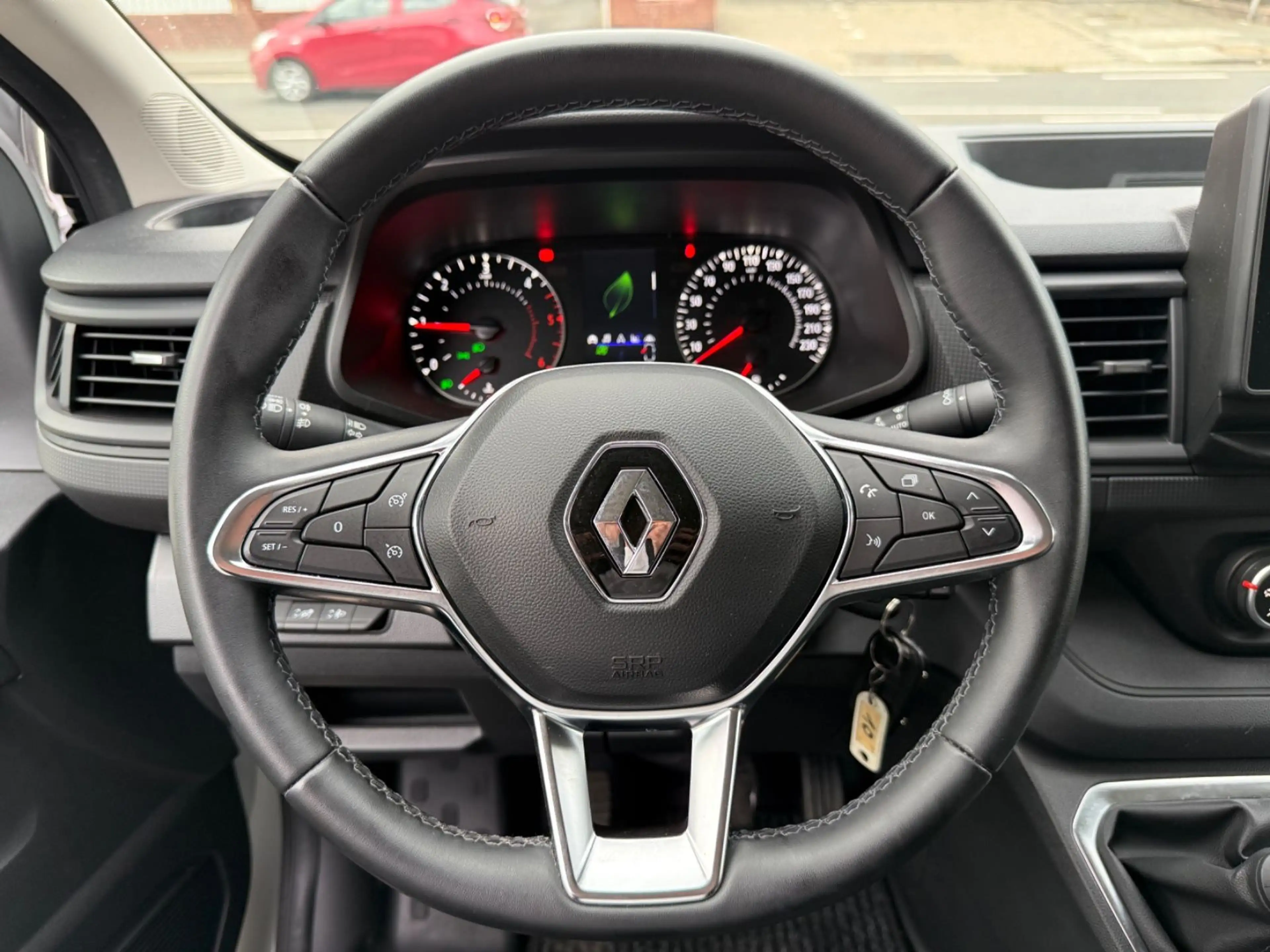 Renault Trafic Blue dCi 130 *Navi*AHK*LED*Klima*Tempomat — photo 12