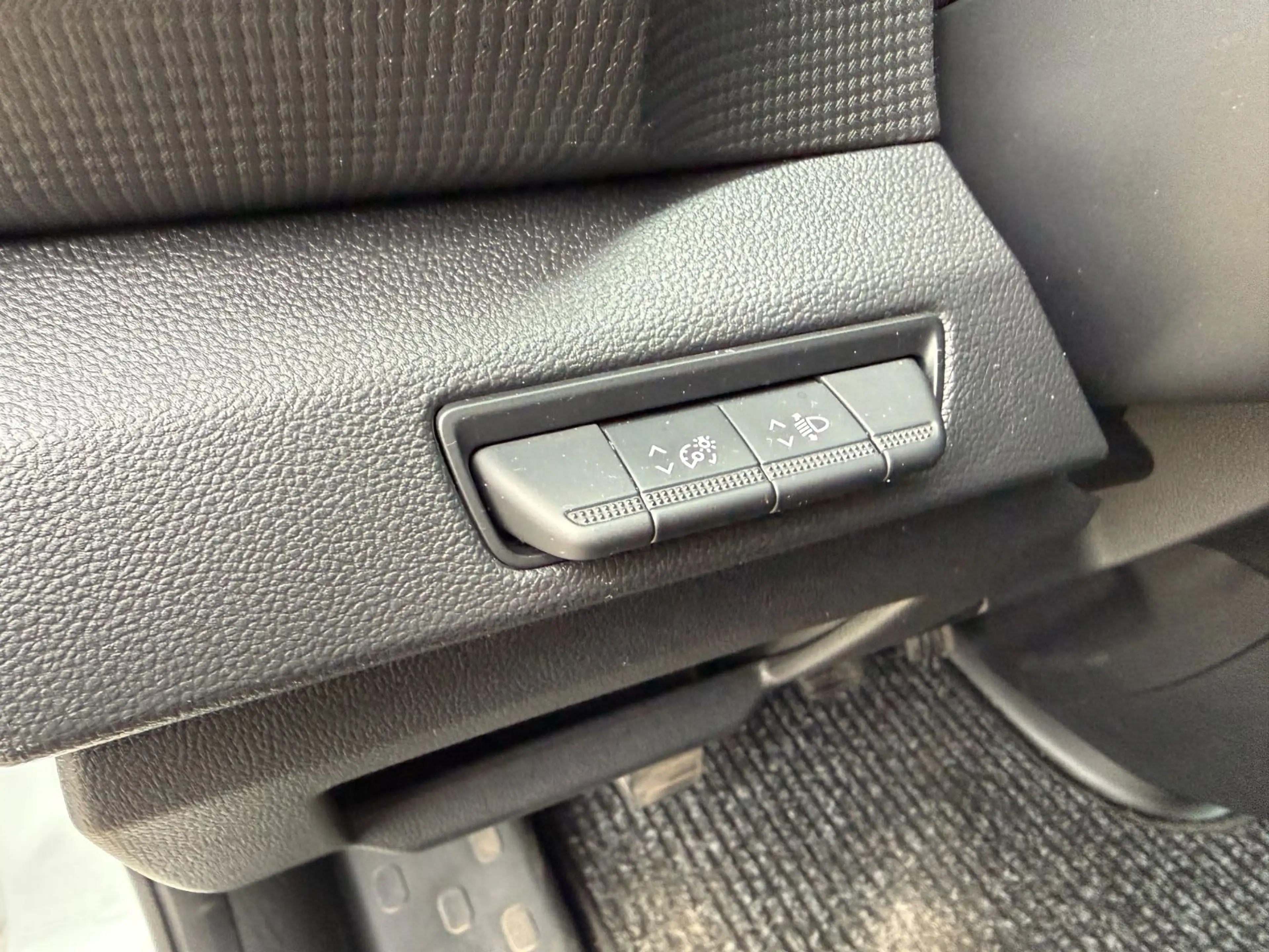Renault Trafic Blue dCi 130 *Navi*AHK*LED*Klima*Tempomat — photo 10
