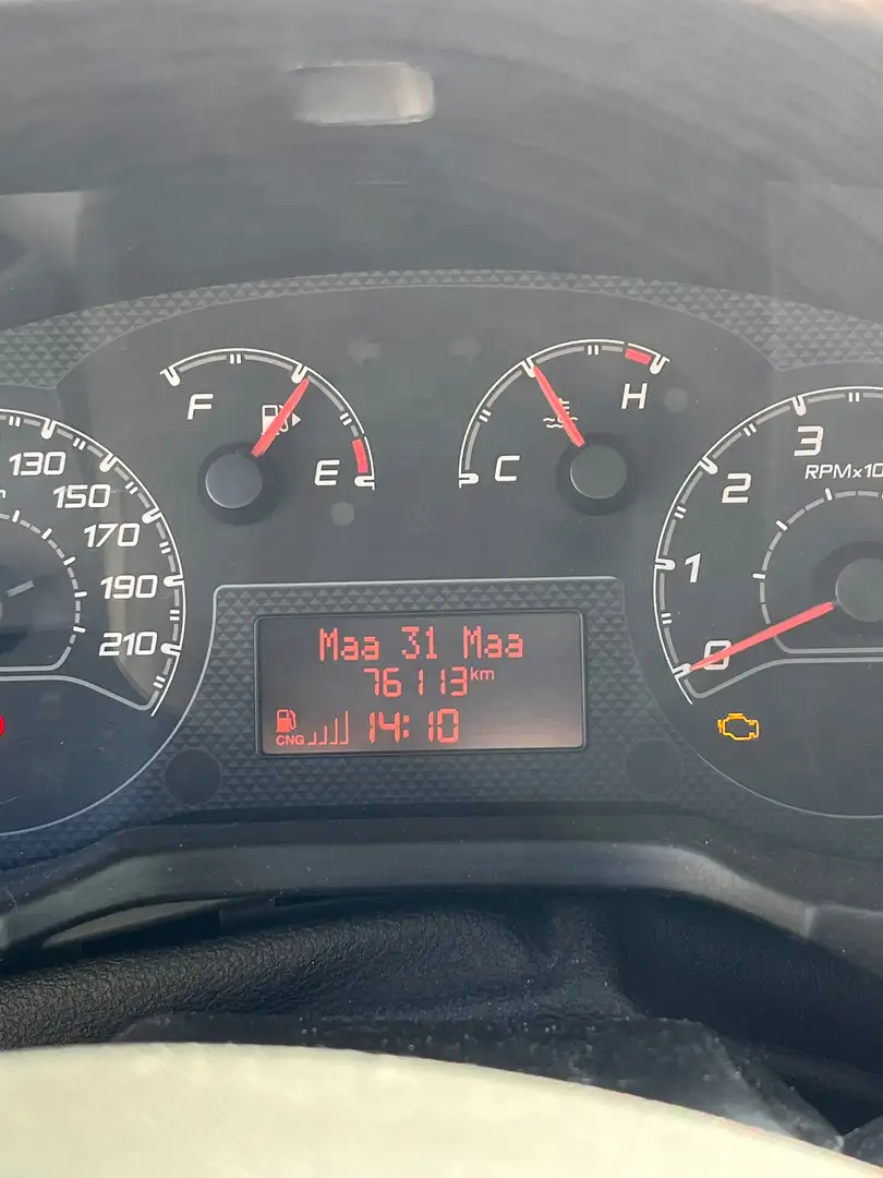 Fiat Fiorino Fiorino Basis Argent - 1