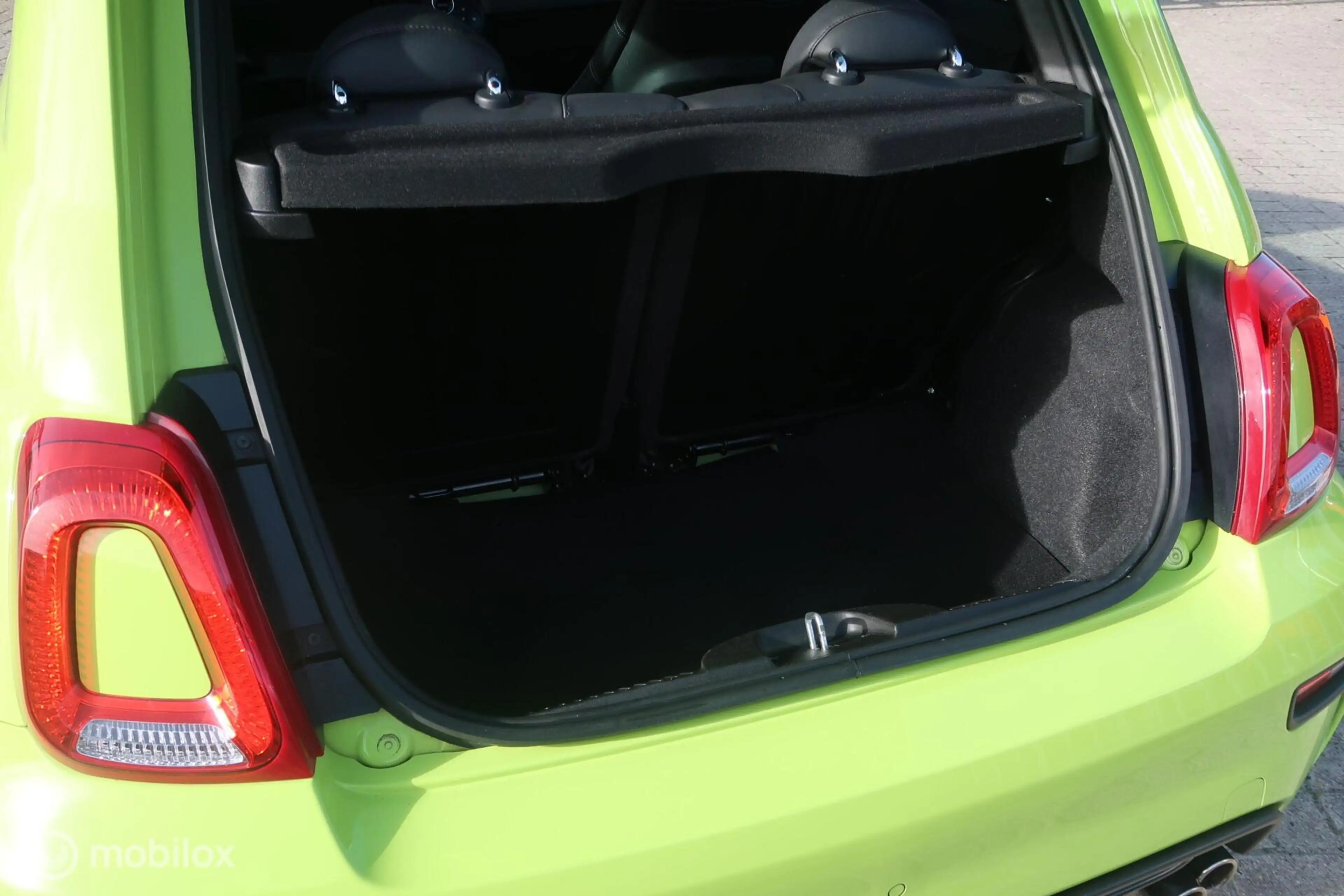 Fiat 500 Abarth Competizione 70th Anniversary — photo 12