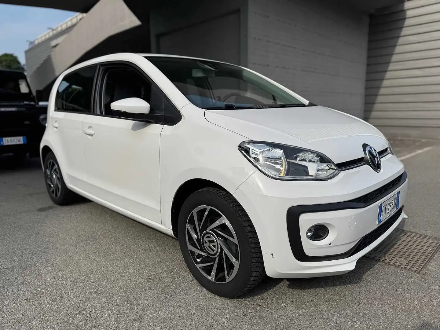 Volkswagen up! 1.0 5p. move up! Weiß - 1