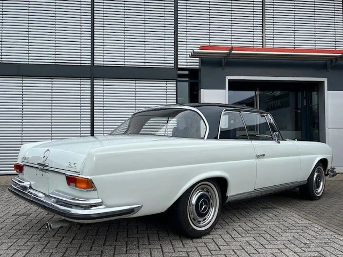 Mercedes-Benz 280 SE Coupe 3,5 V8  W111 dt.Fahrzeug Biały - 2