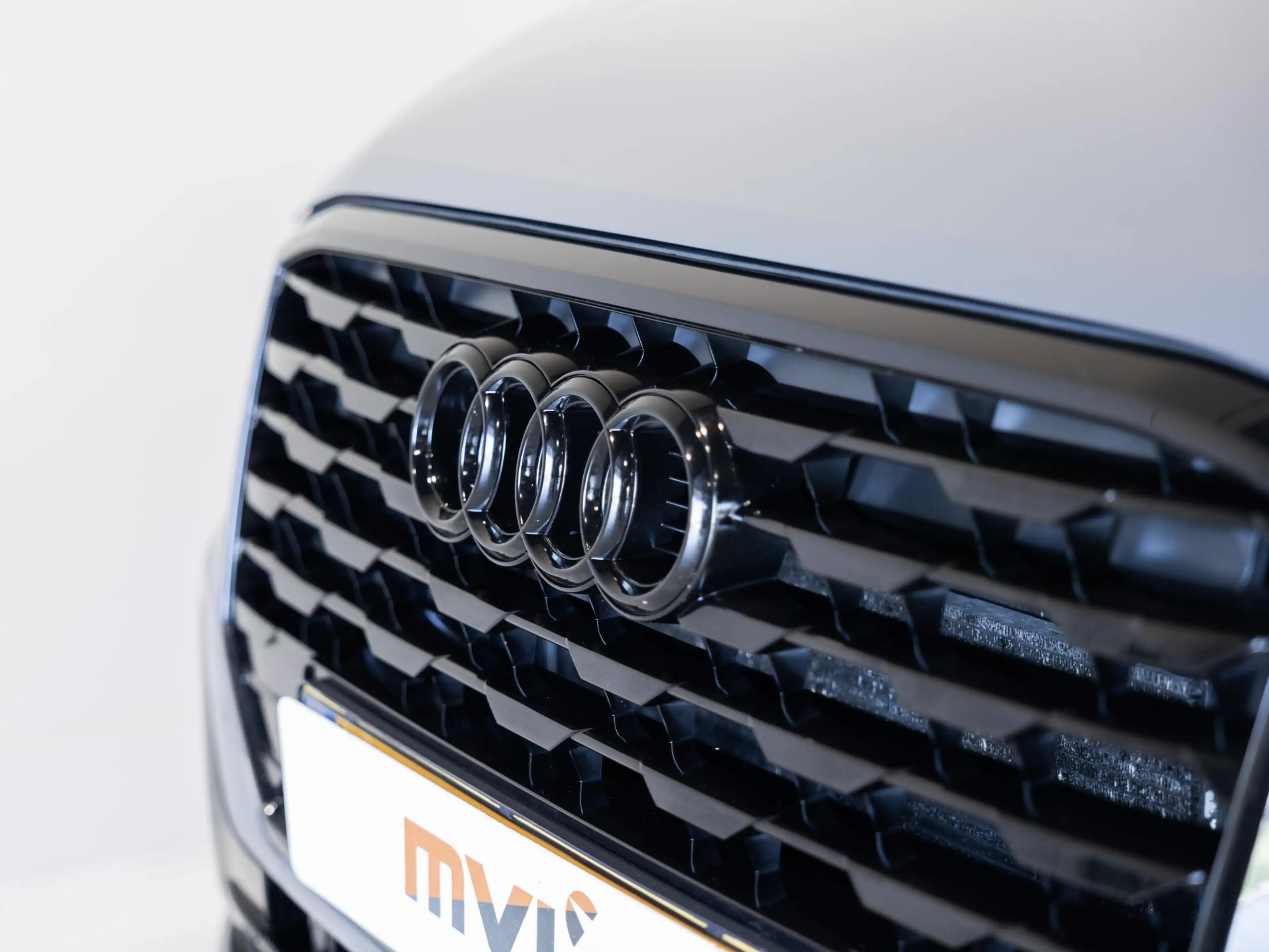 Audi Q2 1.4 TFSI CoD Launch Edition 2x S-Line / 150pk / B& — photo 4