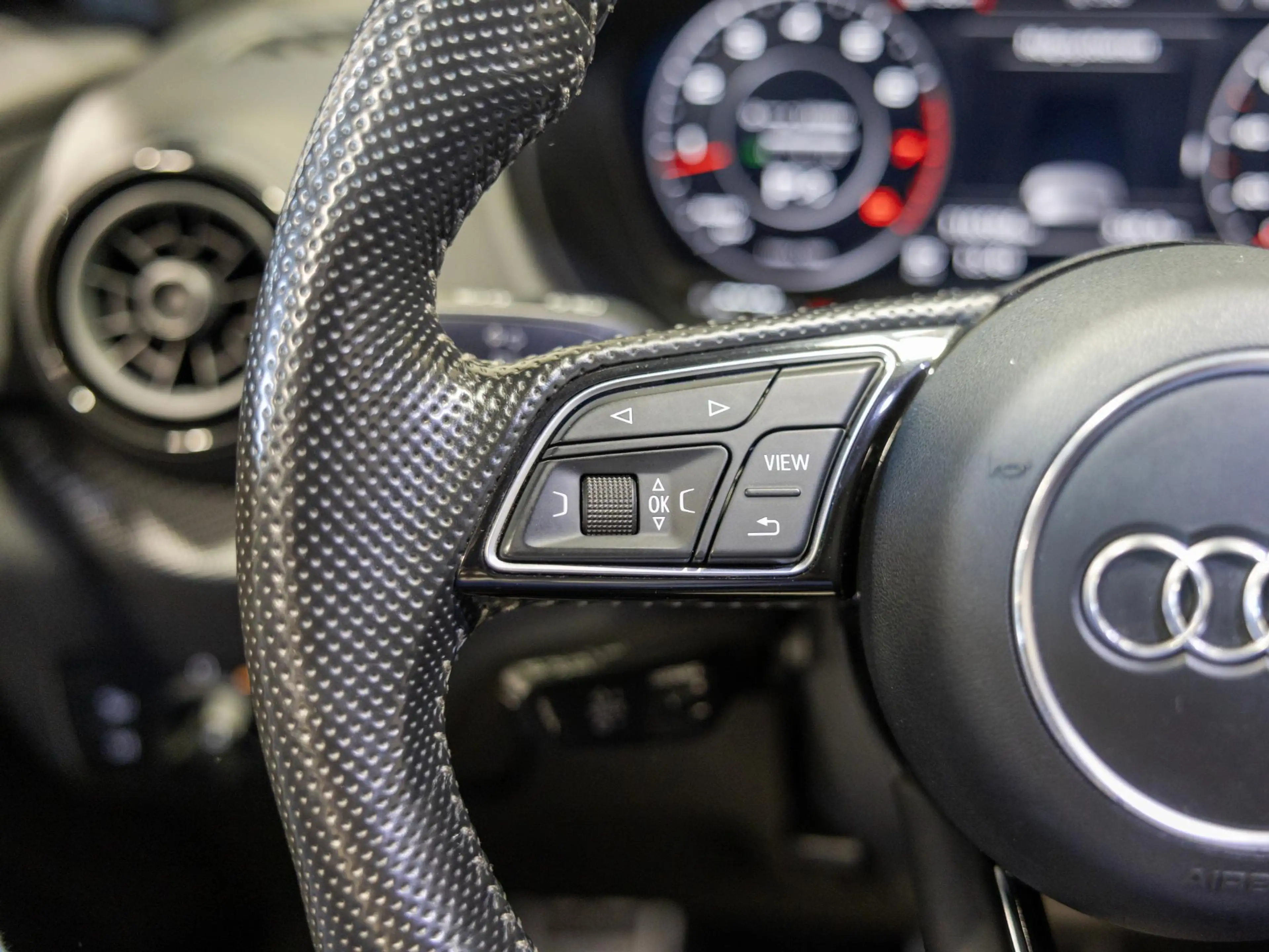Audi Q2 1.4 TFSI CoD Launch Edition 2x S-Line / 150pk / B& — photo 35