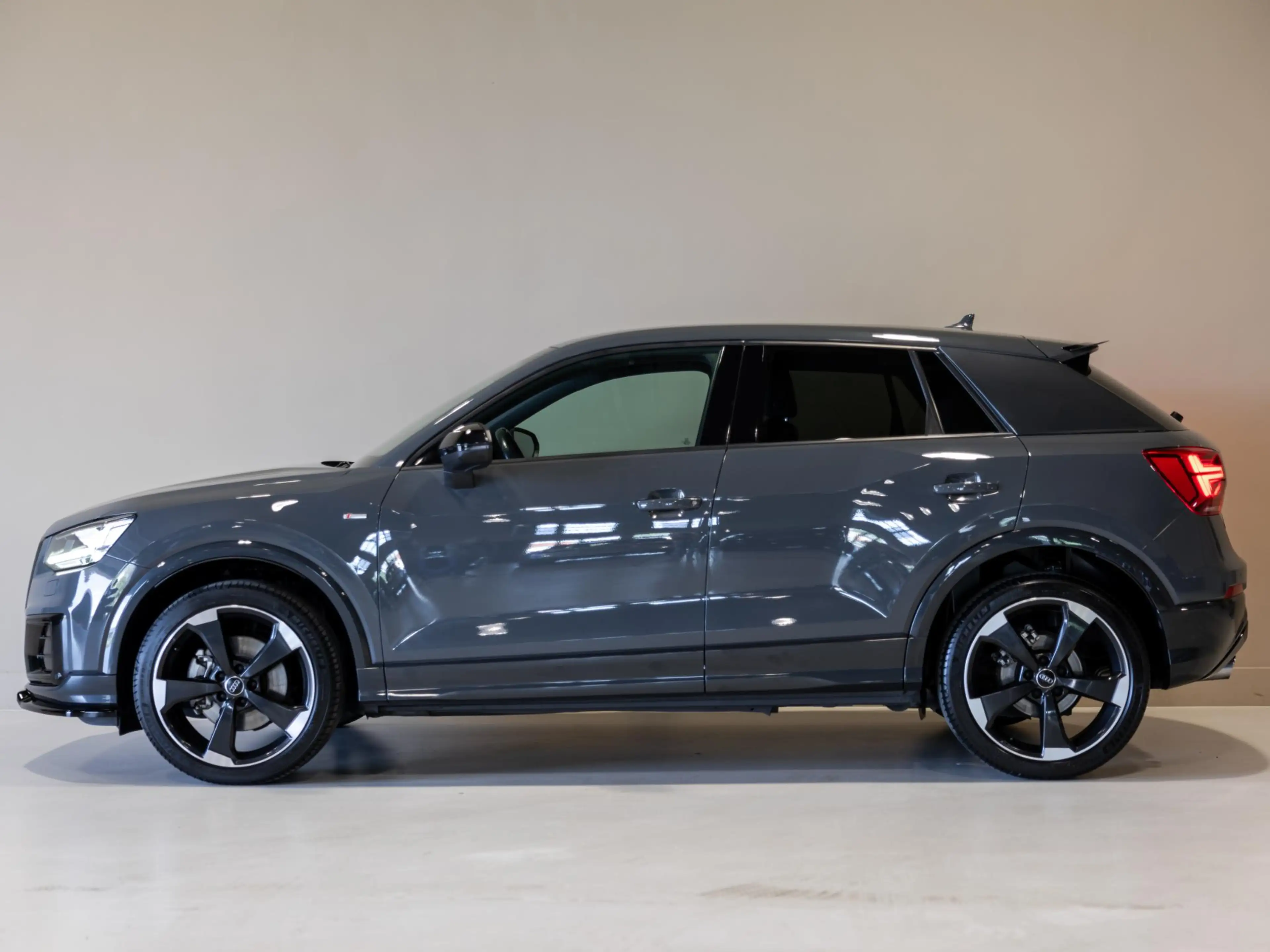 Audi Q2 1.4 TFSI CoD Launch Edition 2x S-Line / 150pk / B& — photo 3