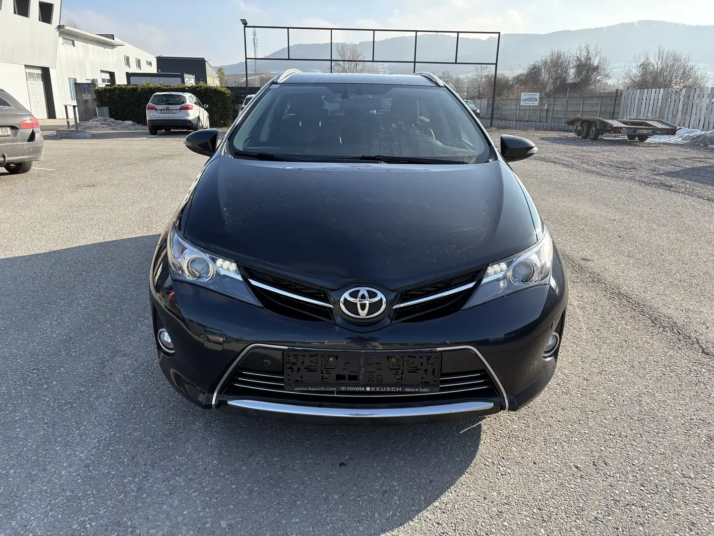 Toyota Auris TS 2,0 D-4D Lounge - 2