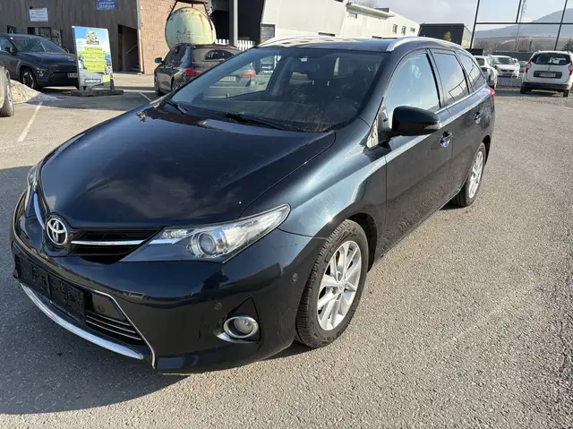 Toyota Auris TS 2,0 D-4D Lounge