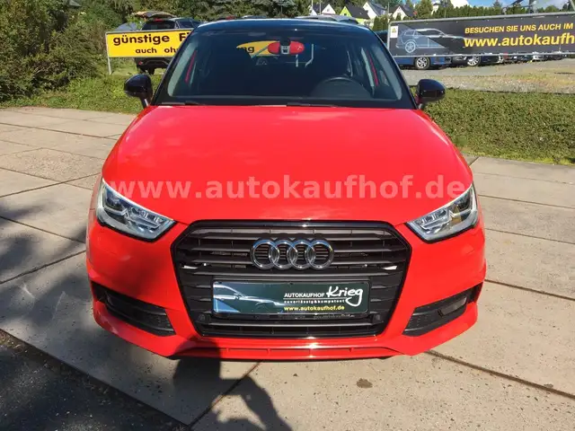 Audi A1 view 2