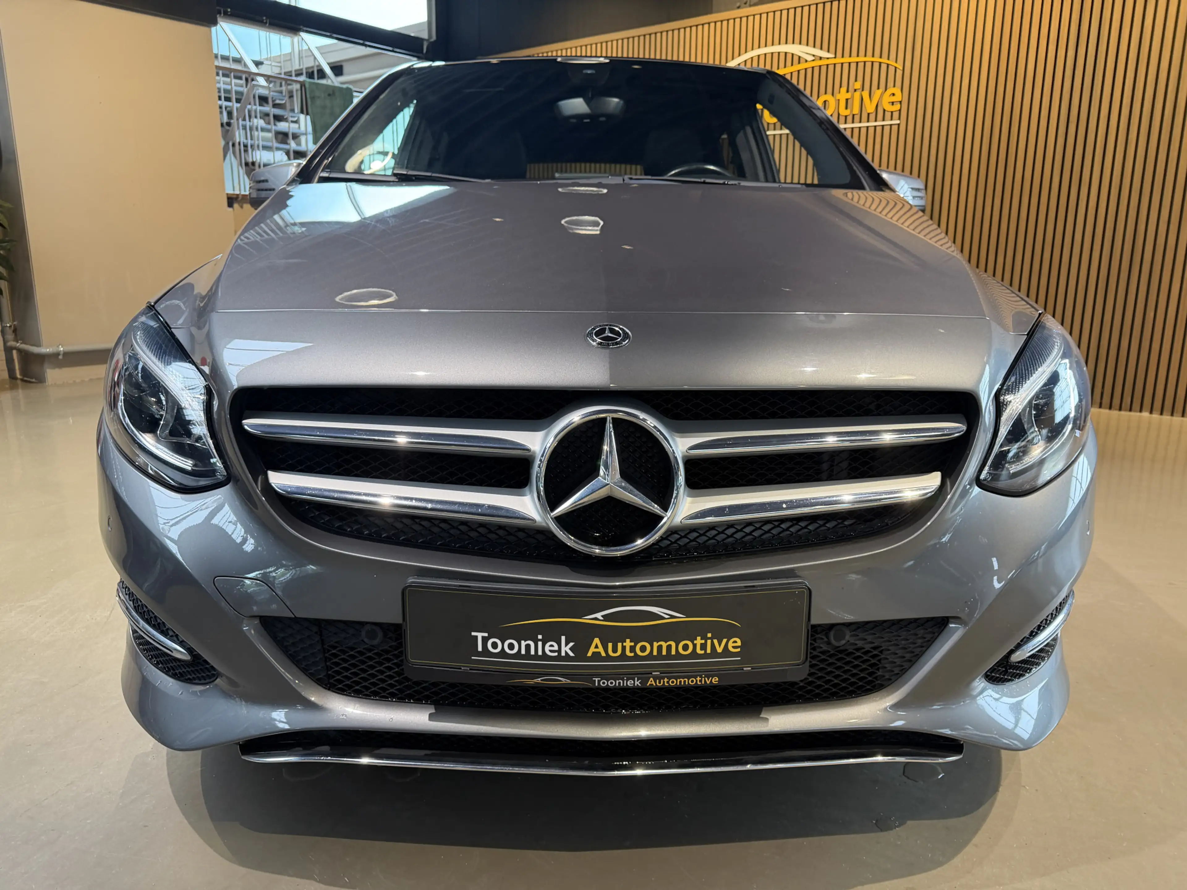 Mercedes-Benz B 180 Ambition | automaat | leder | navigatie origineel — photo 10