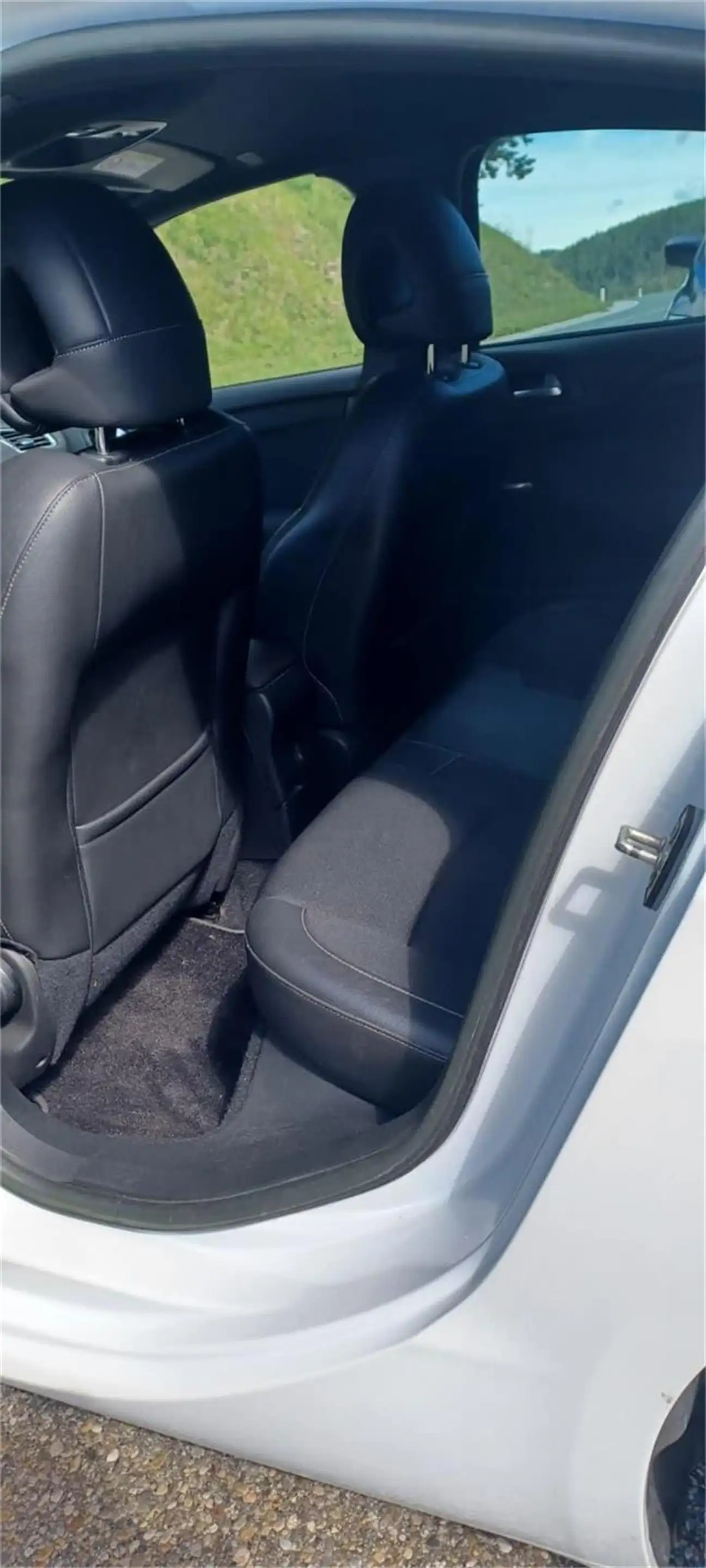 Citroen DS4 BlueHDi 120 6-Gang-Manuell So Chic — photo 8