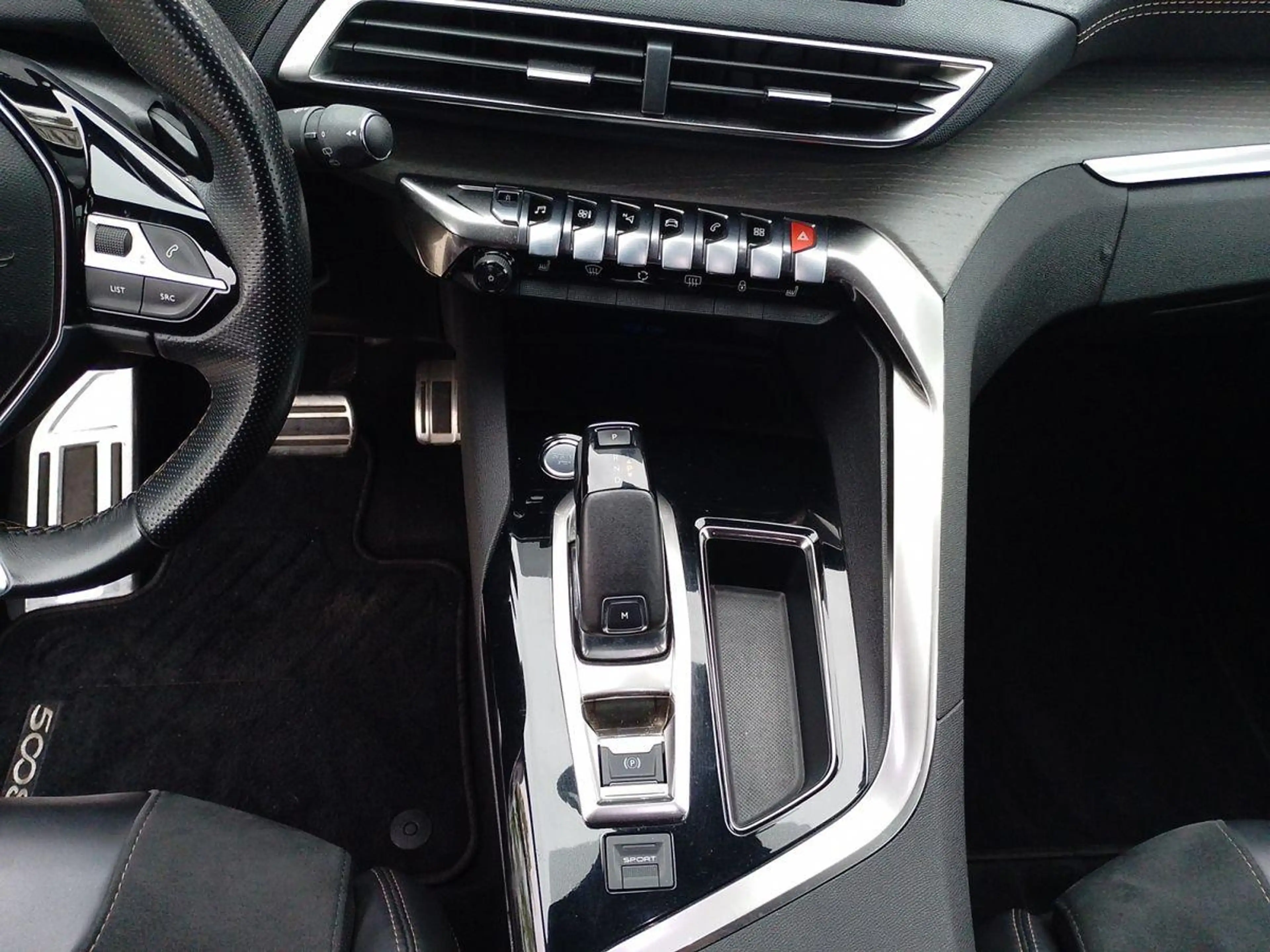 Peugeot 5008 GT 2.0 Blue-HDI FAP Metallic — photo 9