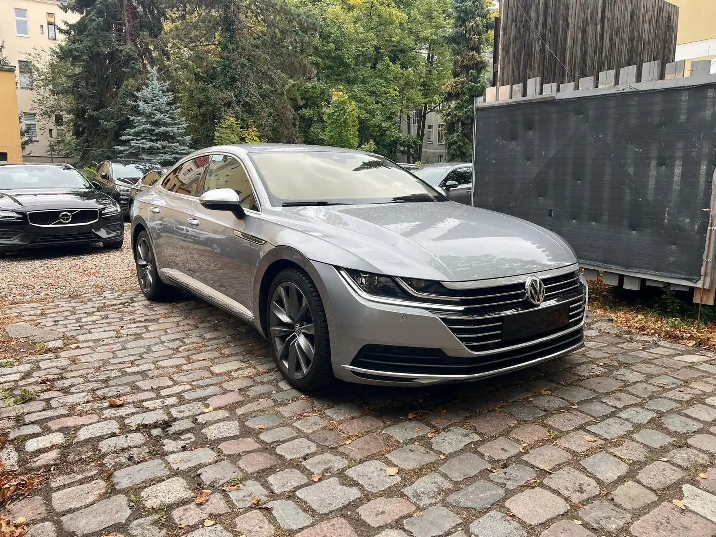 Volkswagen Arteon Elegance 1.5 TSI Automatik, Leder Argent - 1
