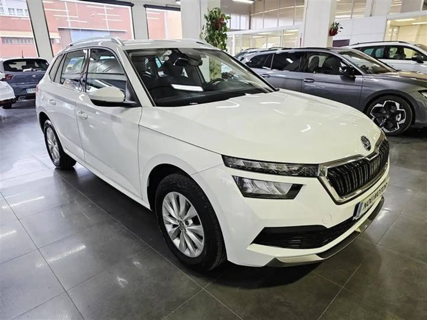 Skoda Kamiq 1.0 TSI Ambition 81kW Blanco - 2